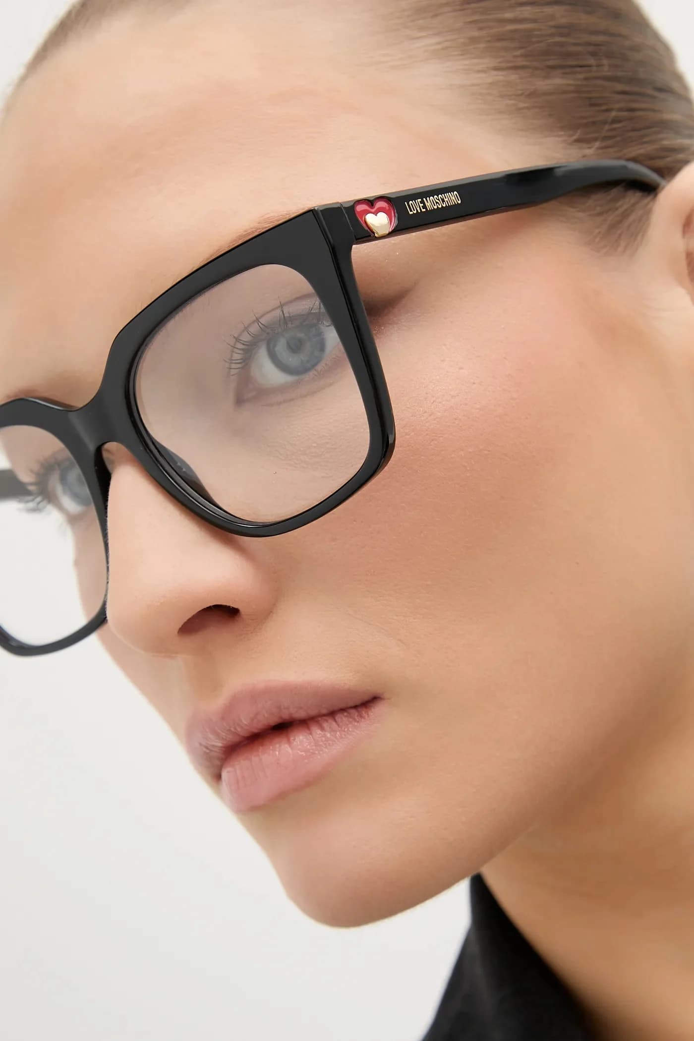 Солнцезащитные очки - фото 8