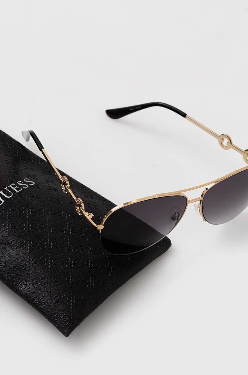 Солнцезащитные очки - фото 5