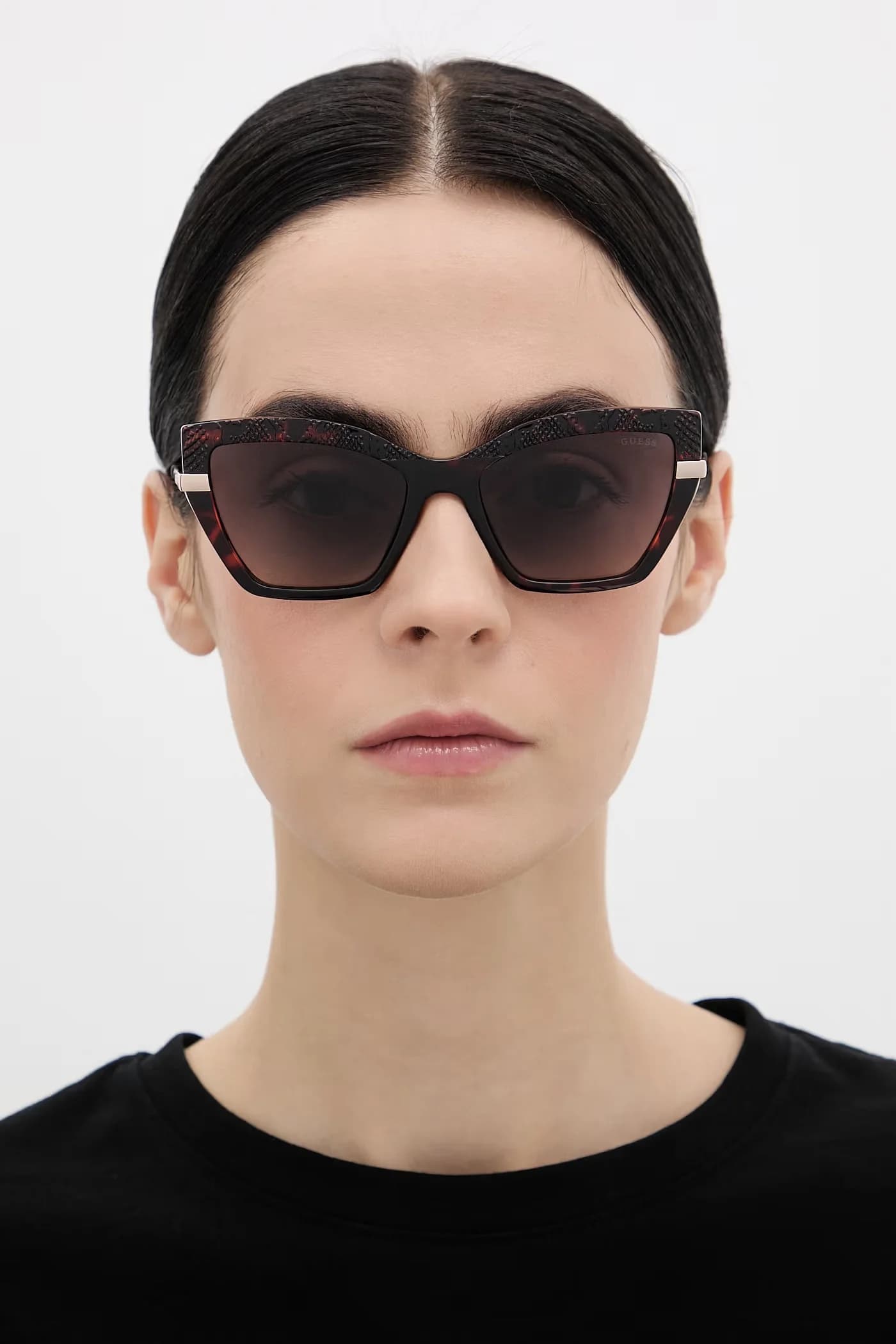 Солнцезащитные очки - фото 9