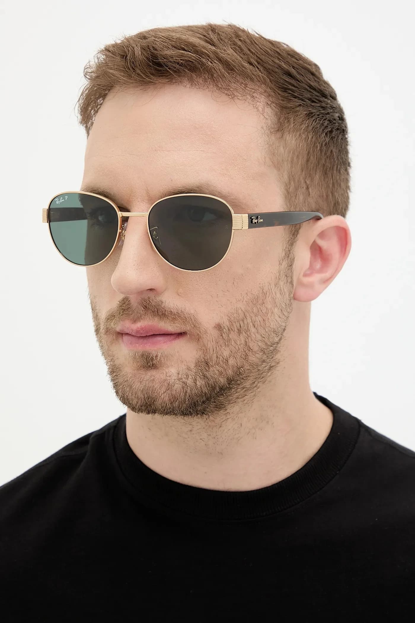 Солнцезащитные очки - фото 2