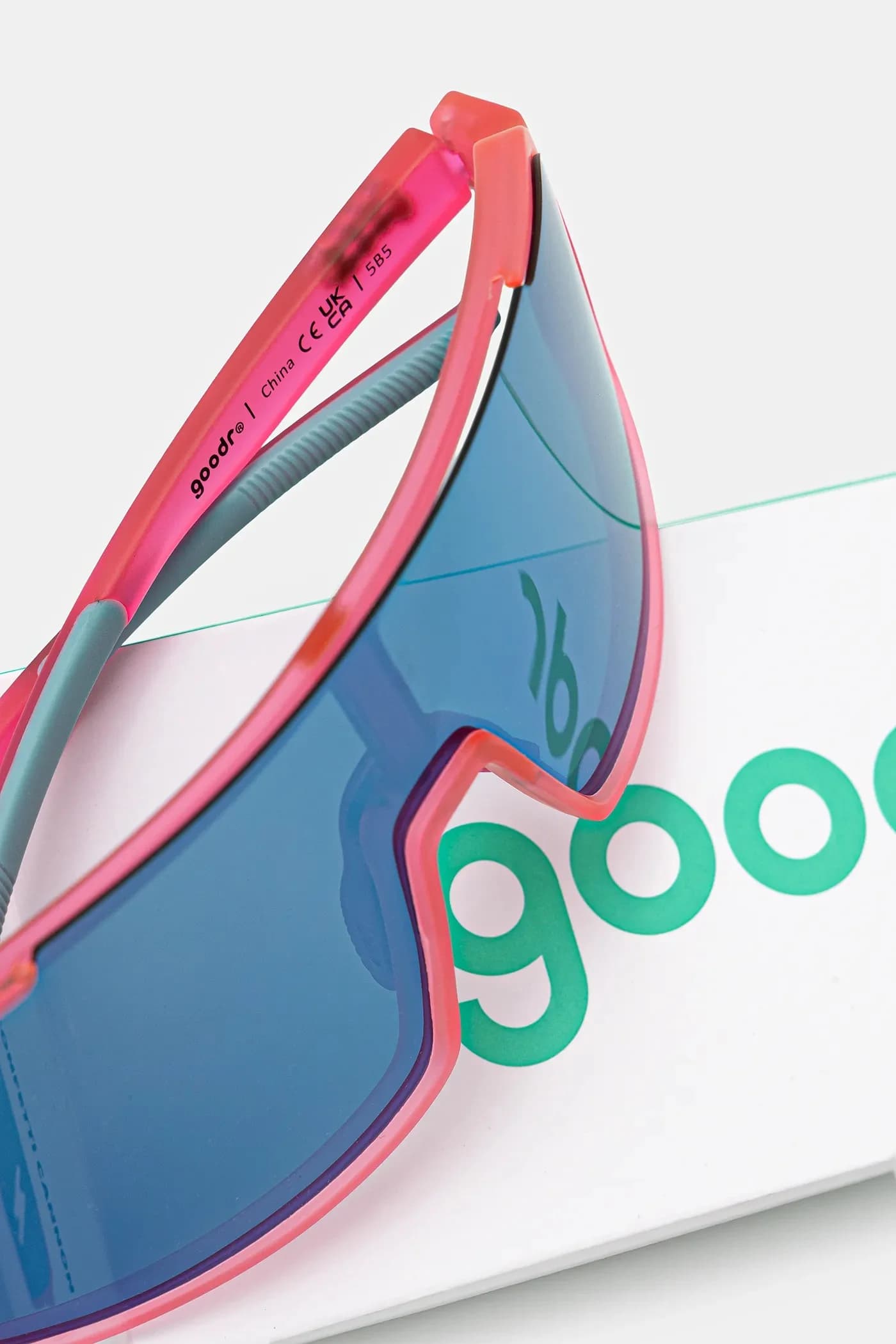 солнцезащитные очки Astro G Ready the Confetti Cannon - фото 3