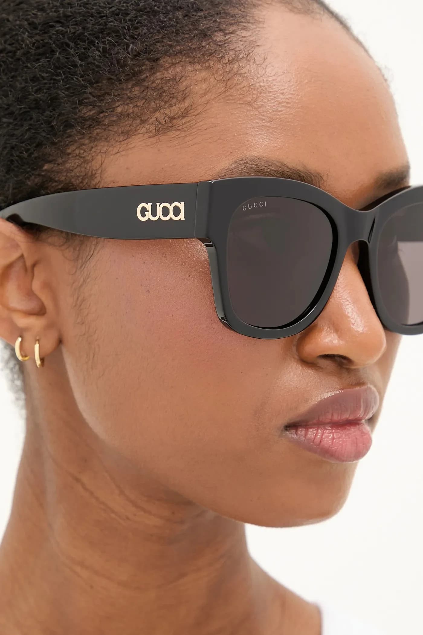 Солнцезащитные очки - фото 6