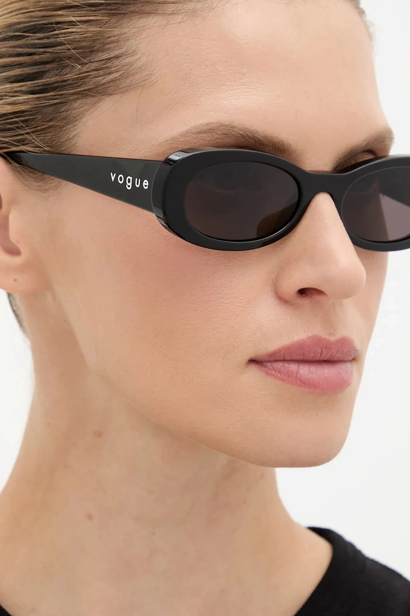 Солнцезащитные очки - фото 8