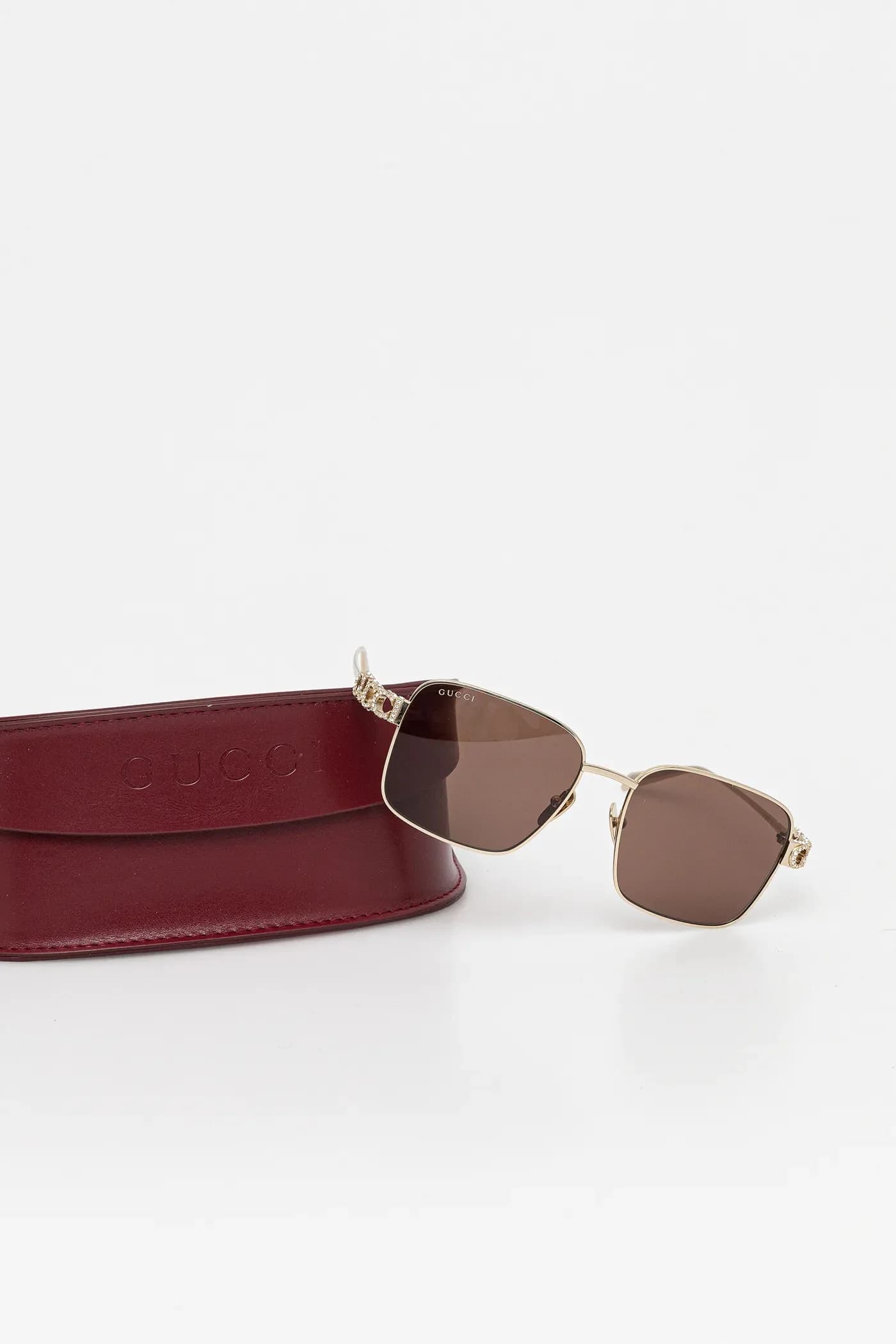 Солнцезащитные очки - фото 5