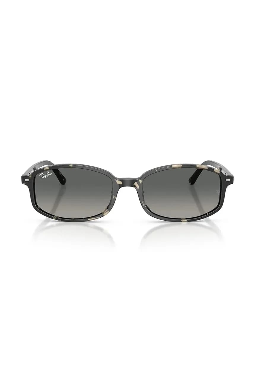 Солнцезащитные очки - фото 4