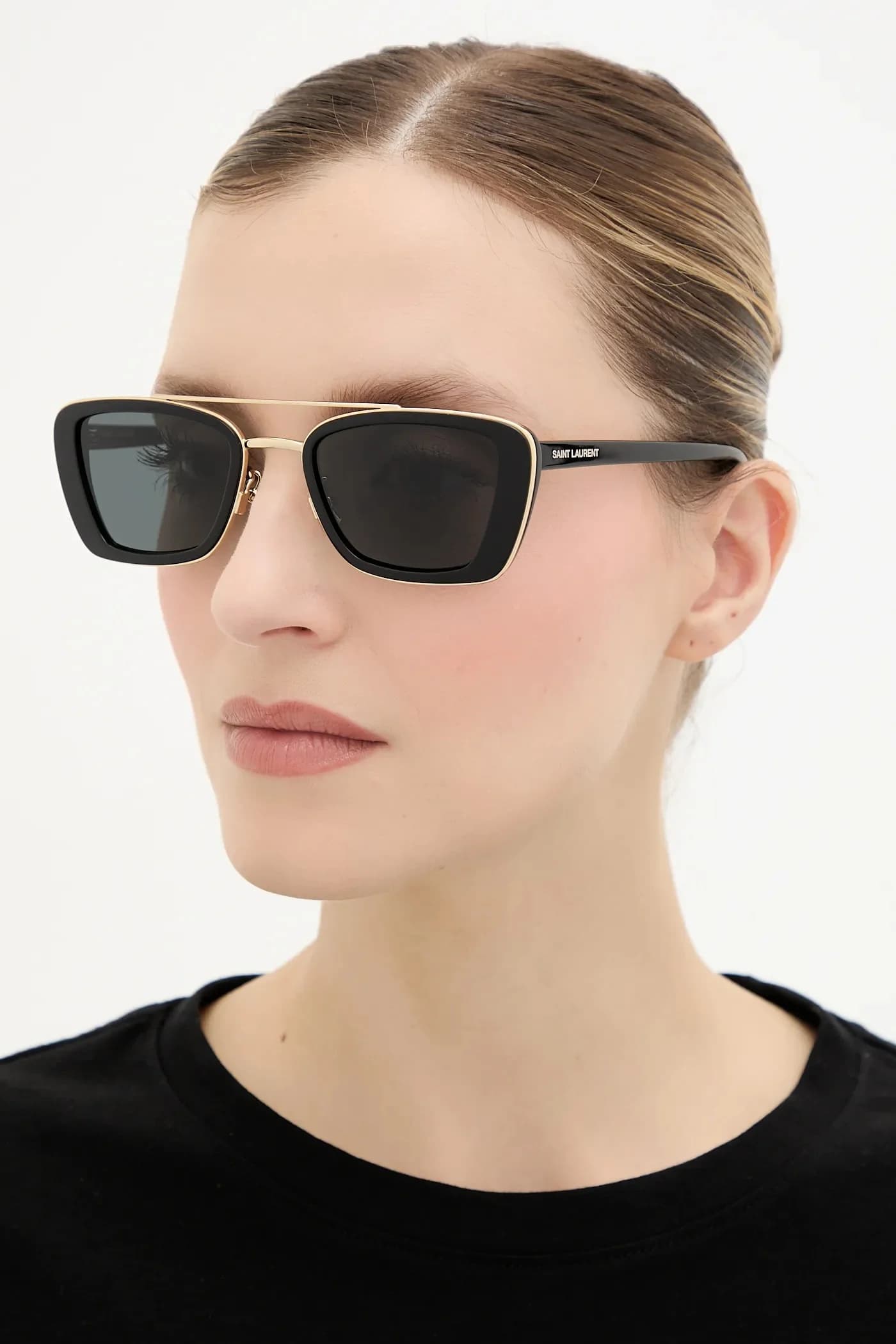 Солнцезащитные очки - фото 3