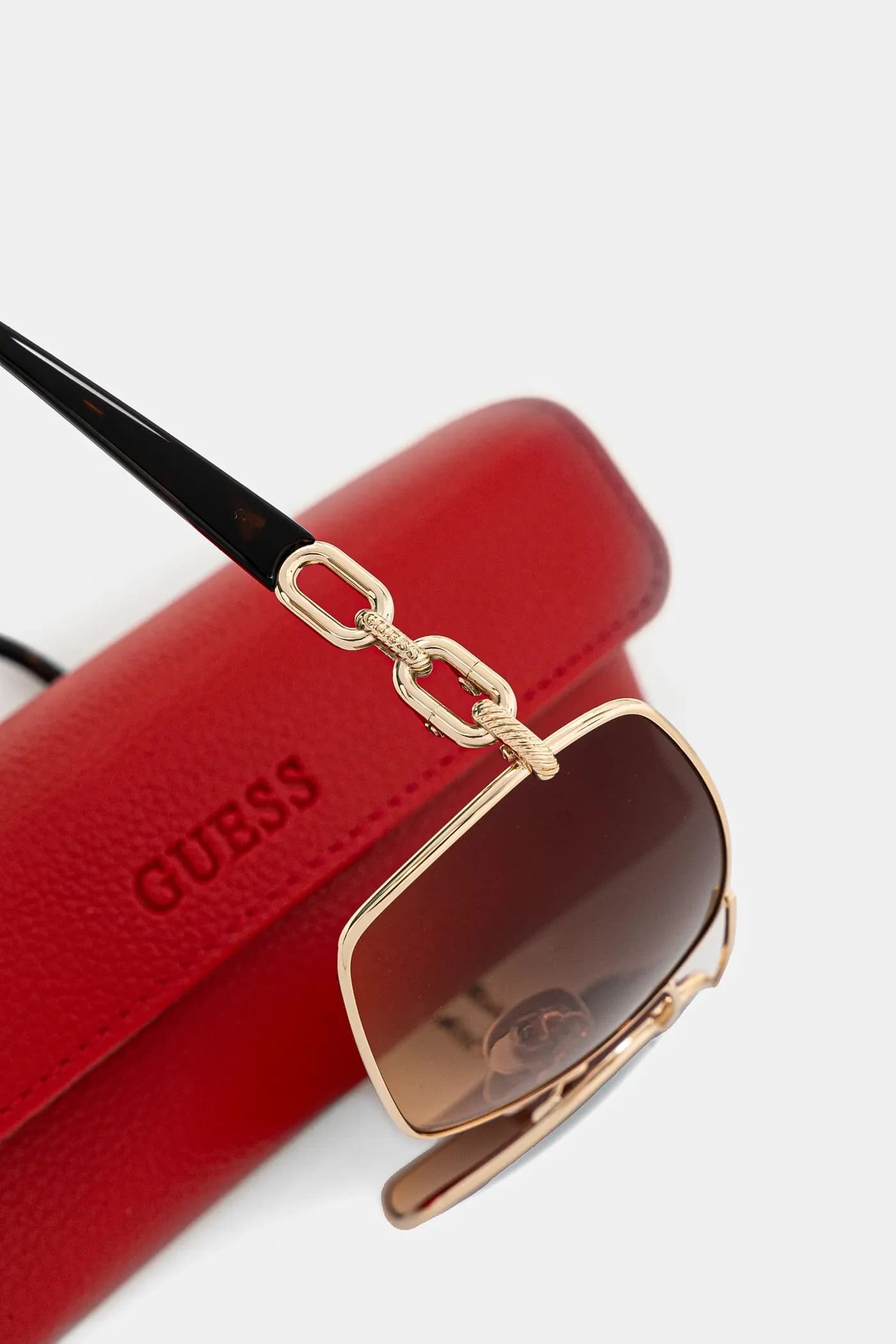 Солнцезащитные очки - фото 4