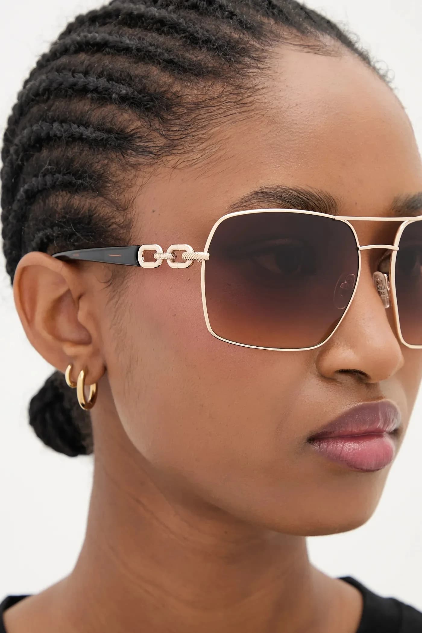 Солнцезащитные очки - фото 6