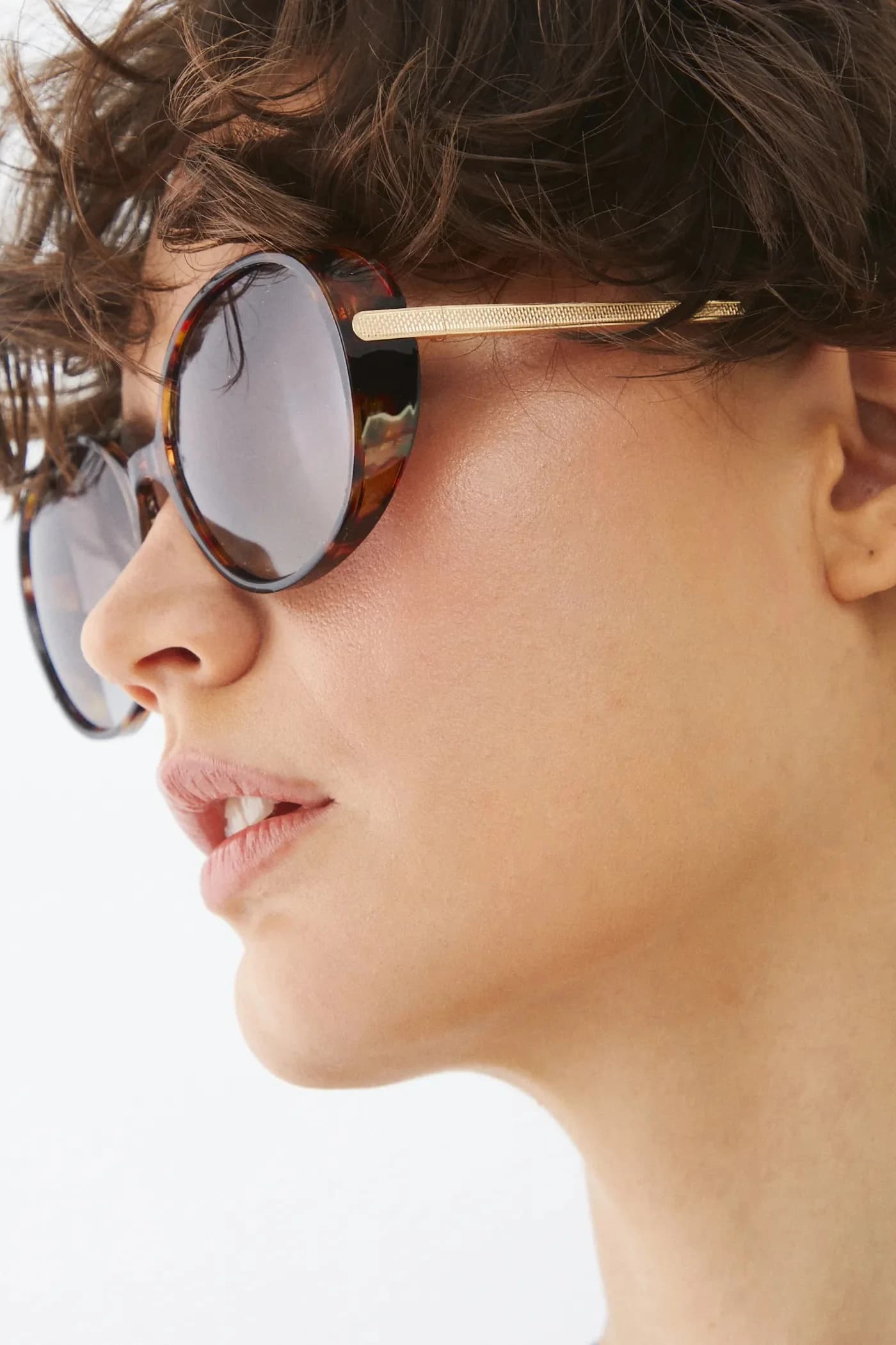 Солнцезащитные очки - фото 5