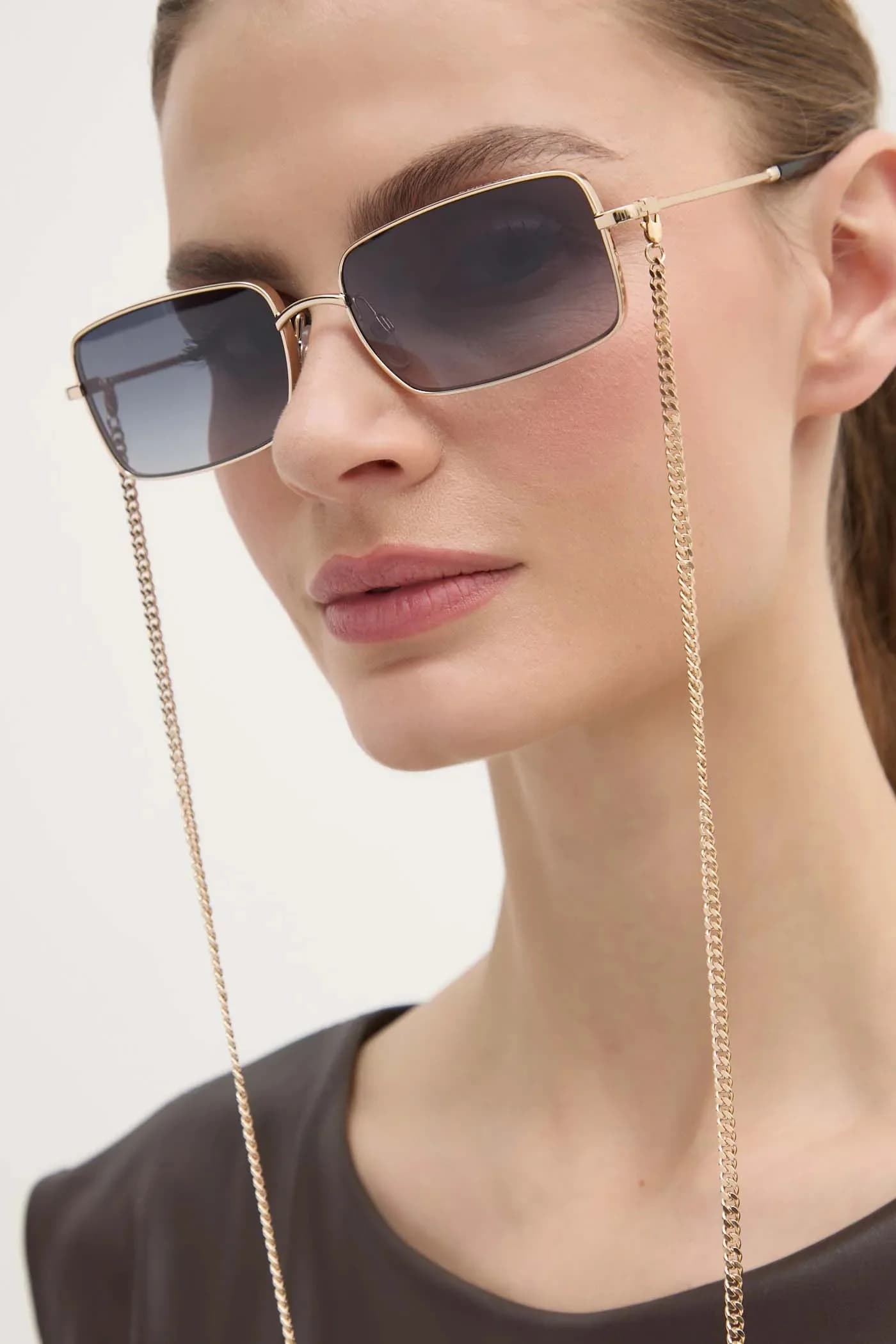 Солнцезащитные очки - фото 7