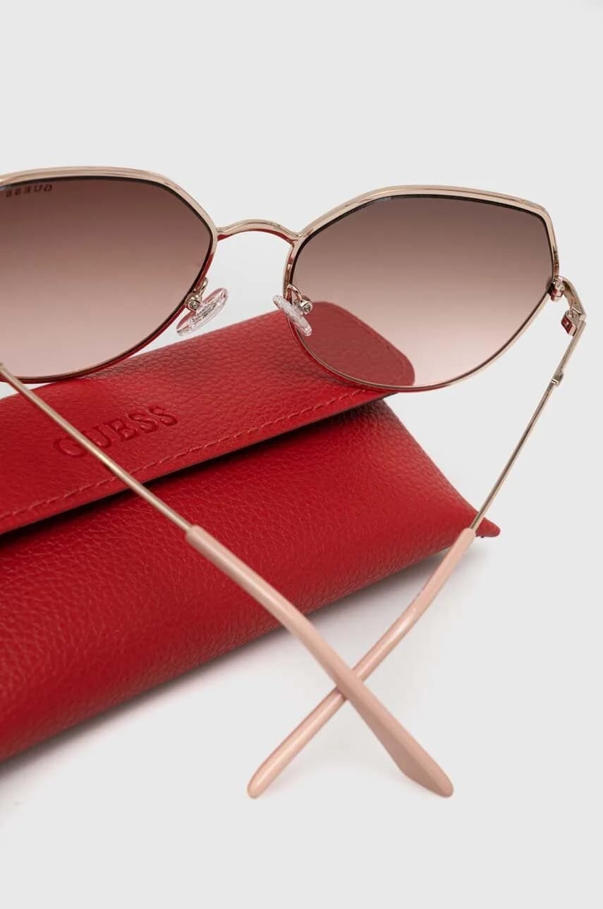 Солнцезащитные очки - фото 5