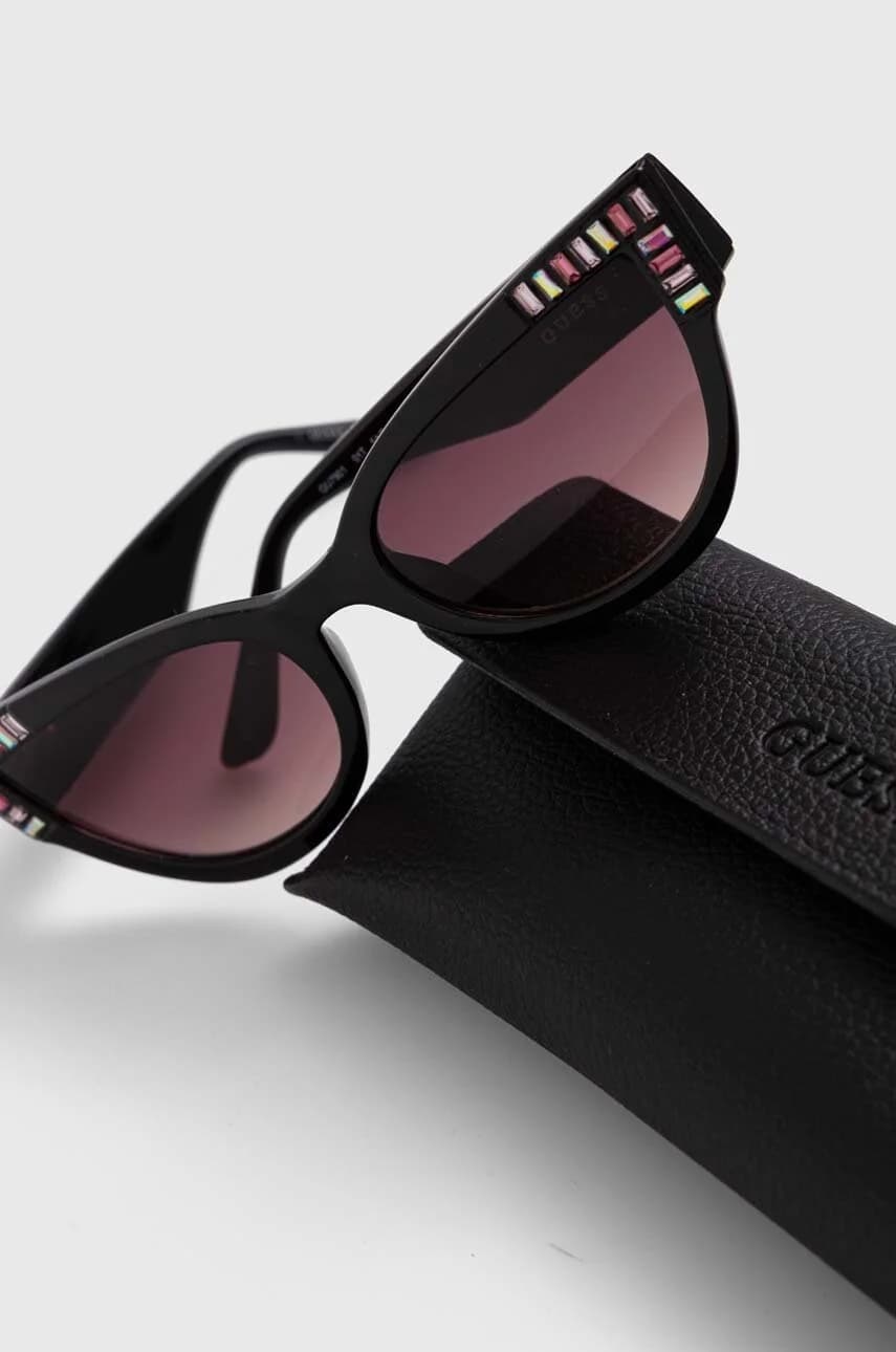 Солнцезащитные очки - фото 4