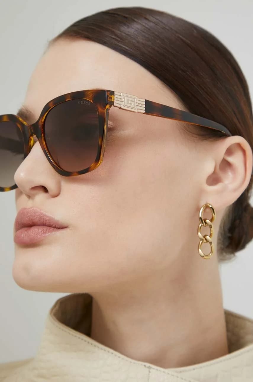 Солнцезащитные очки - фото 3