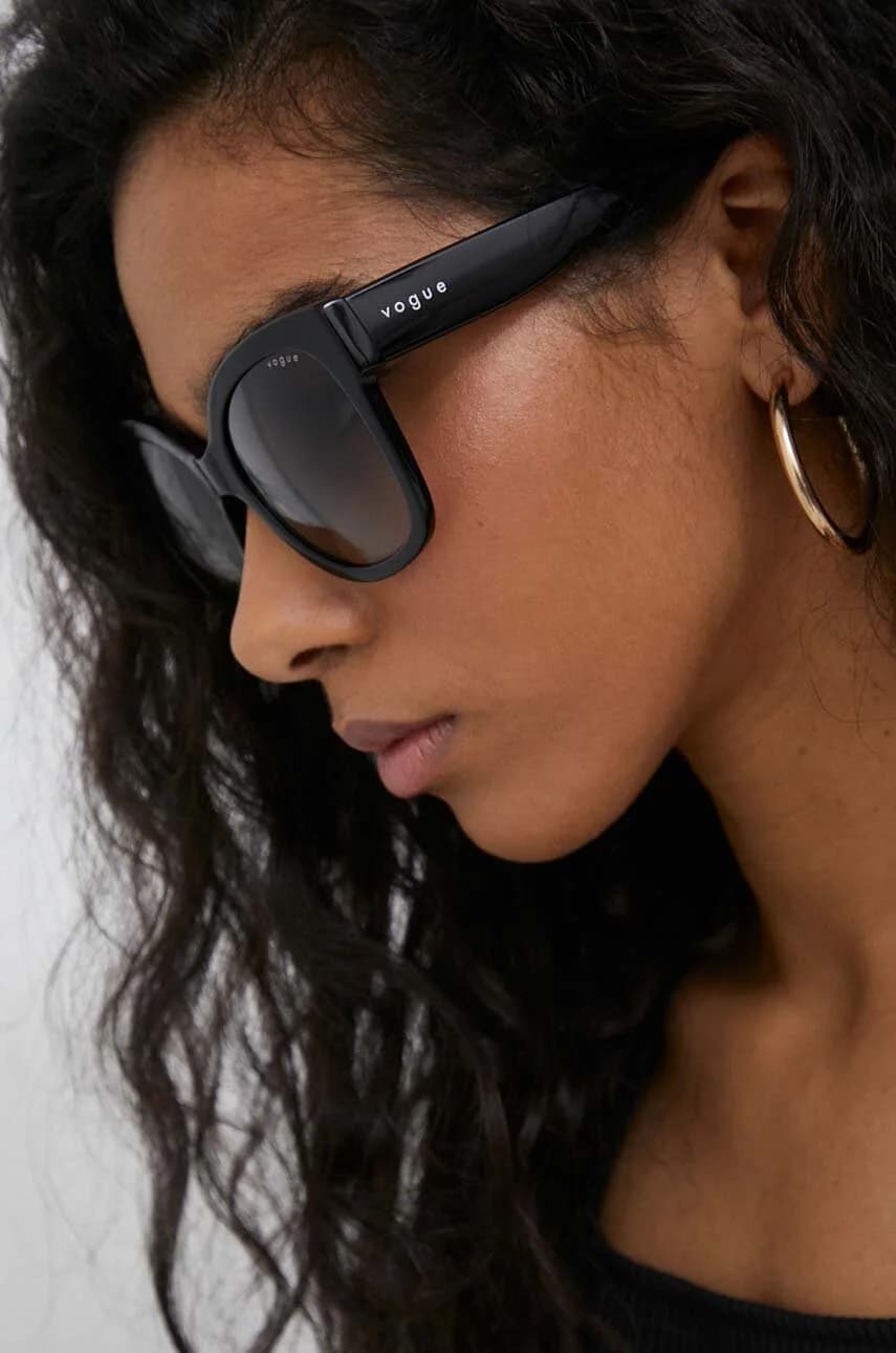 Солнцезащитные очки - фото 8