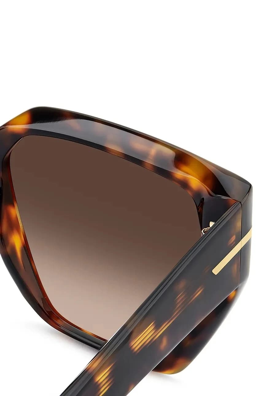 Солнцезащитные очки - фото 4