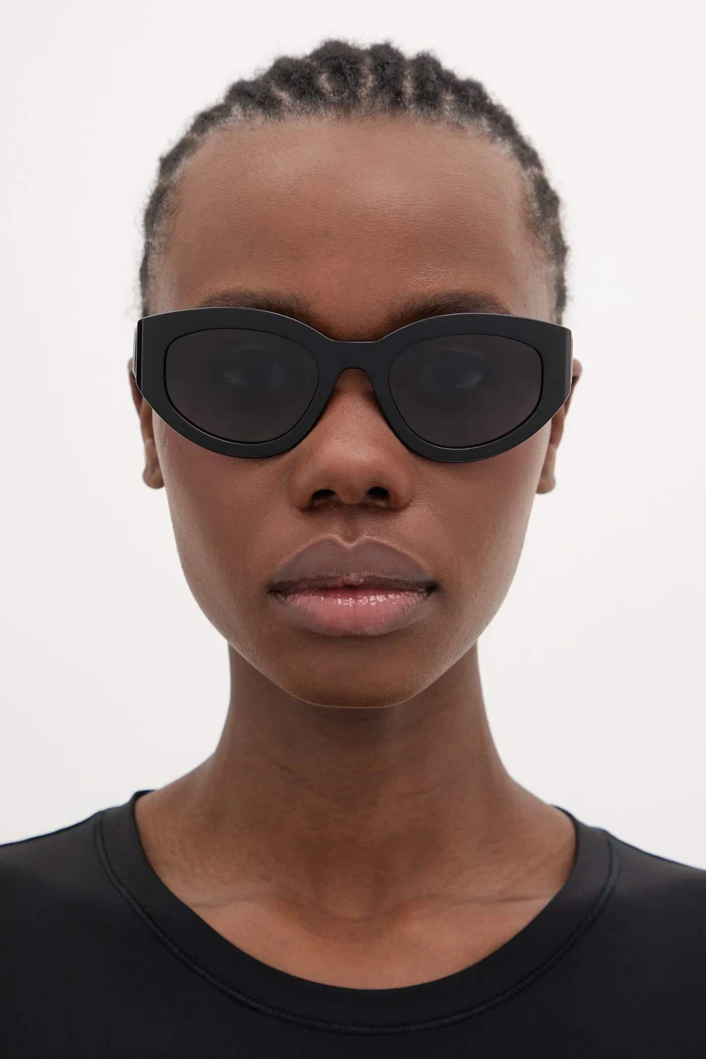 Солнцезащитные очки - фото 7