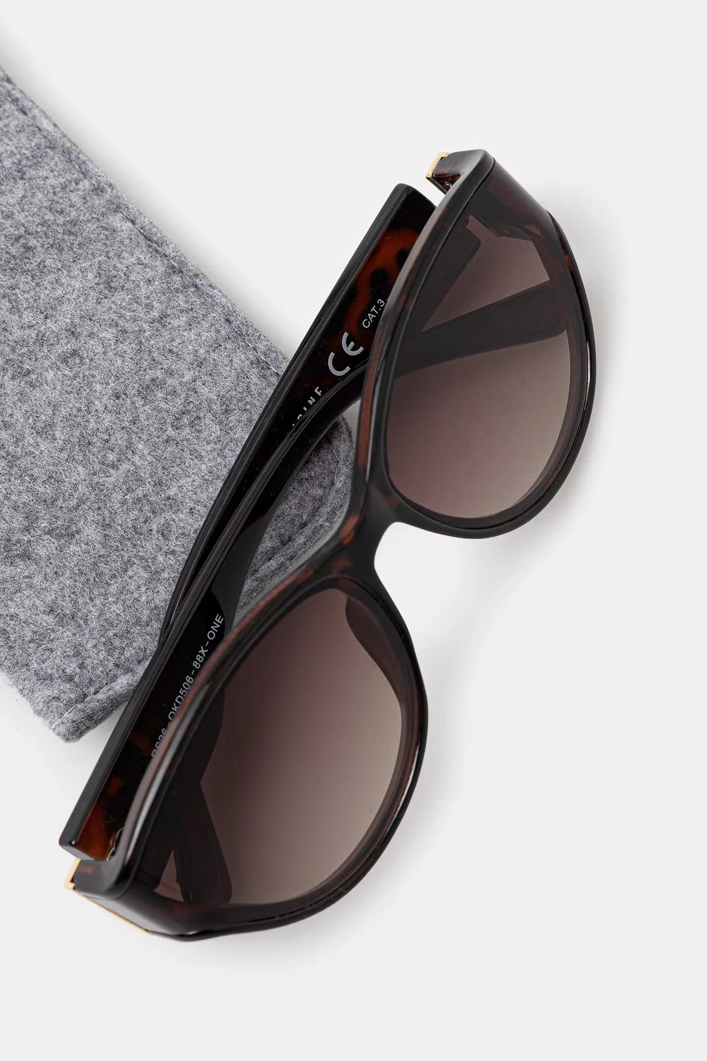 Женские солнцезащитные очки «кошачий глаз» - фото 4