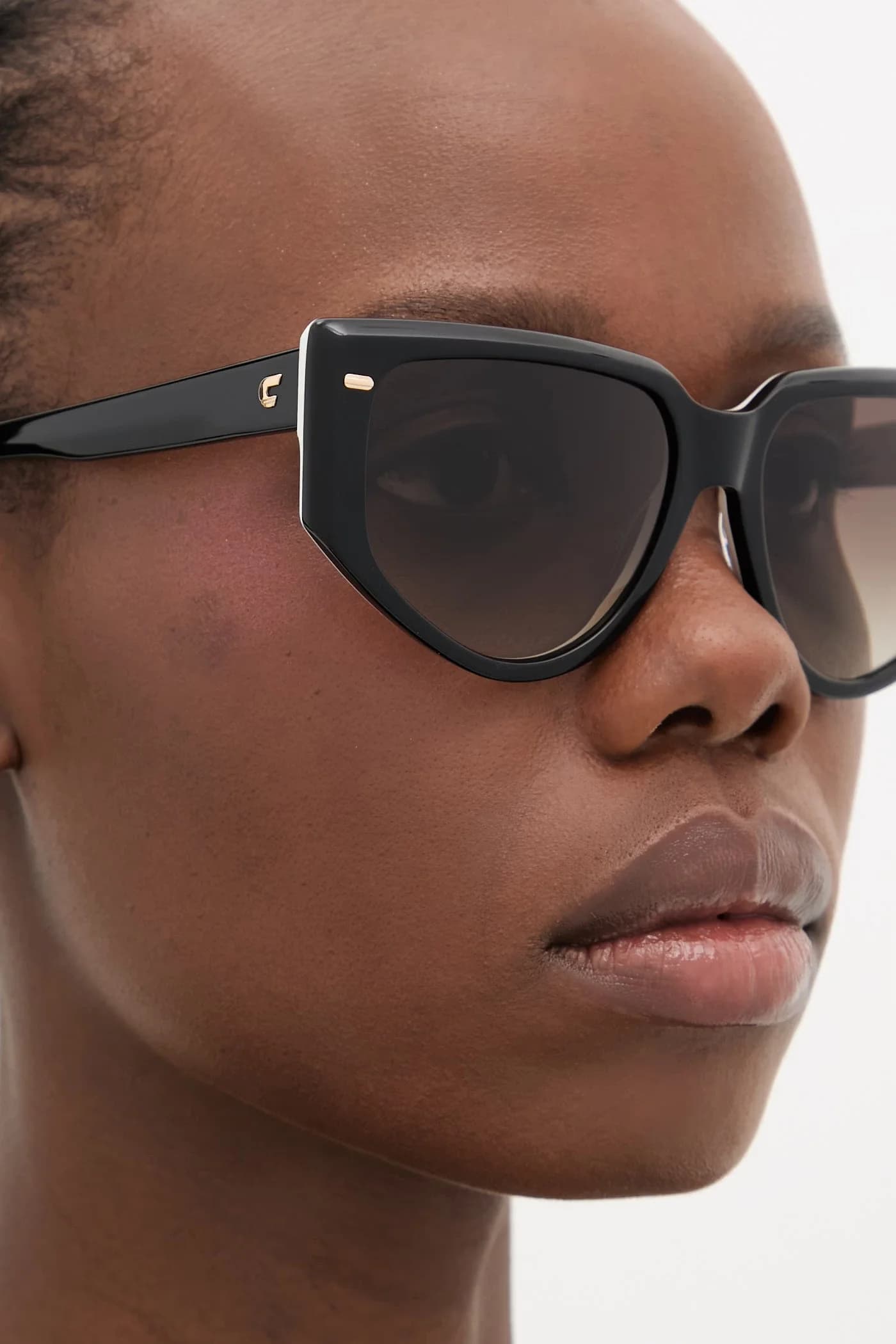 Солнцезащитные очки - фото 7