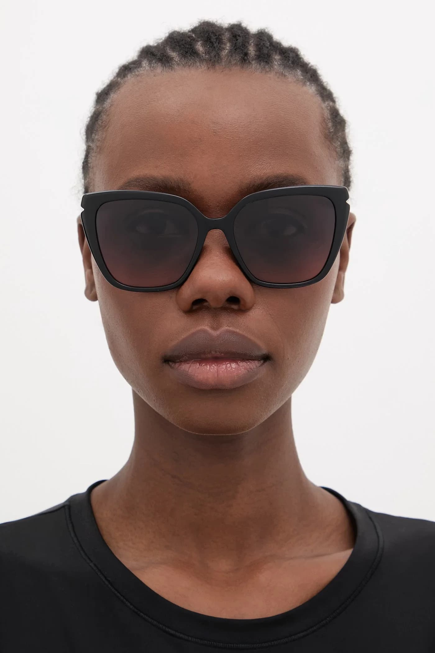 Солнцезащитные очки - фото 6