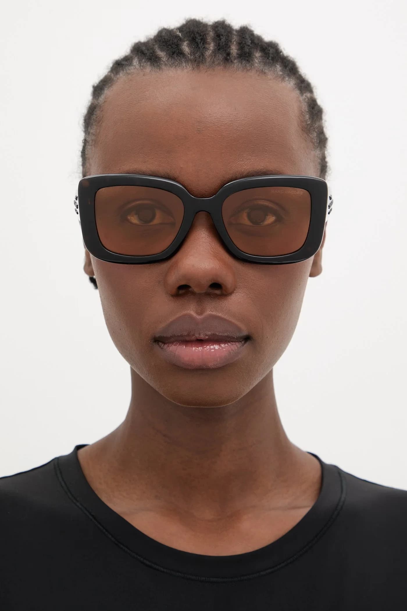 Солнцезащитные очки - фото 6