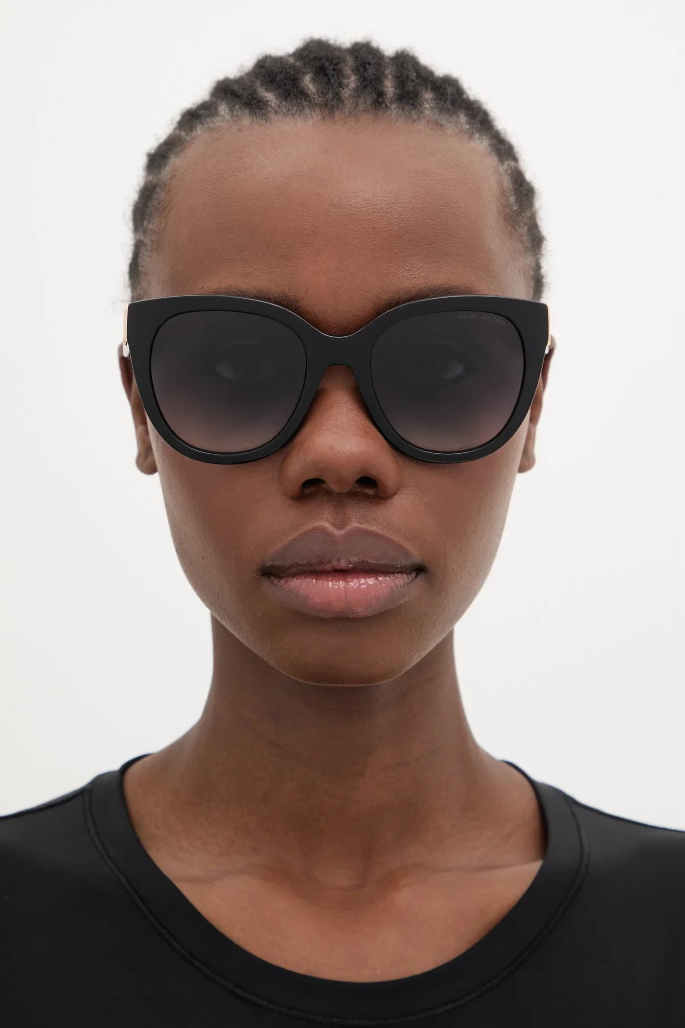 Солнцезащитные очки - фото 6