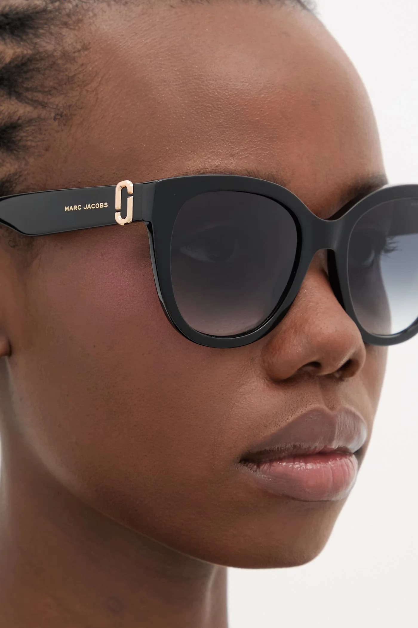 Солнцезащитные очки - фото 7