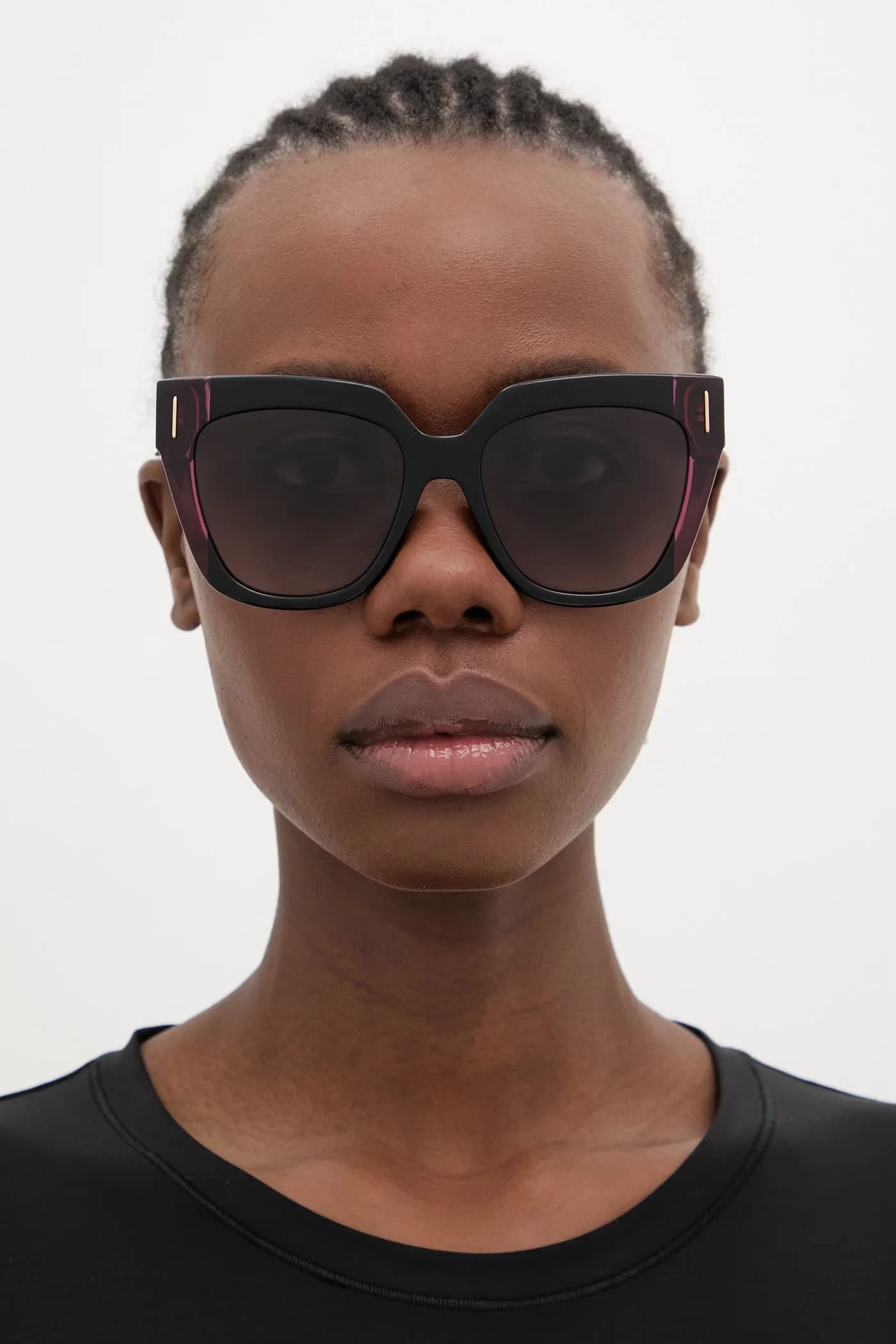 Солнцезащитные очки - фото 6