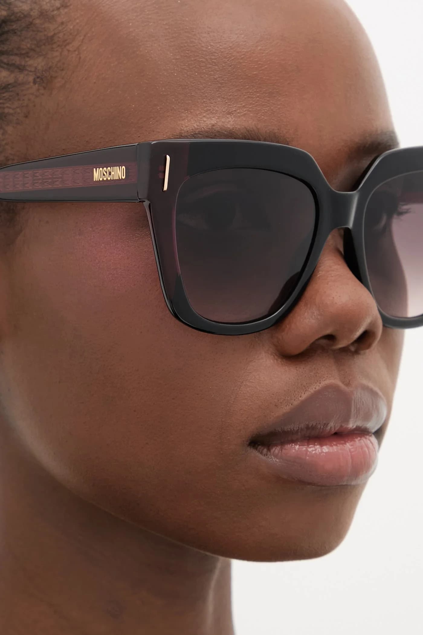 Солнцезащитные очки - фото 7