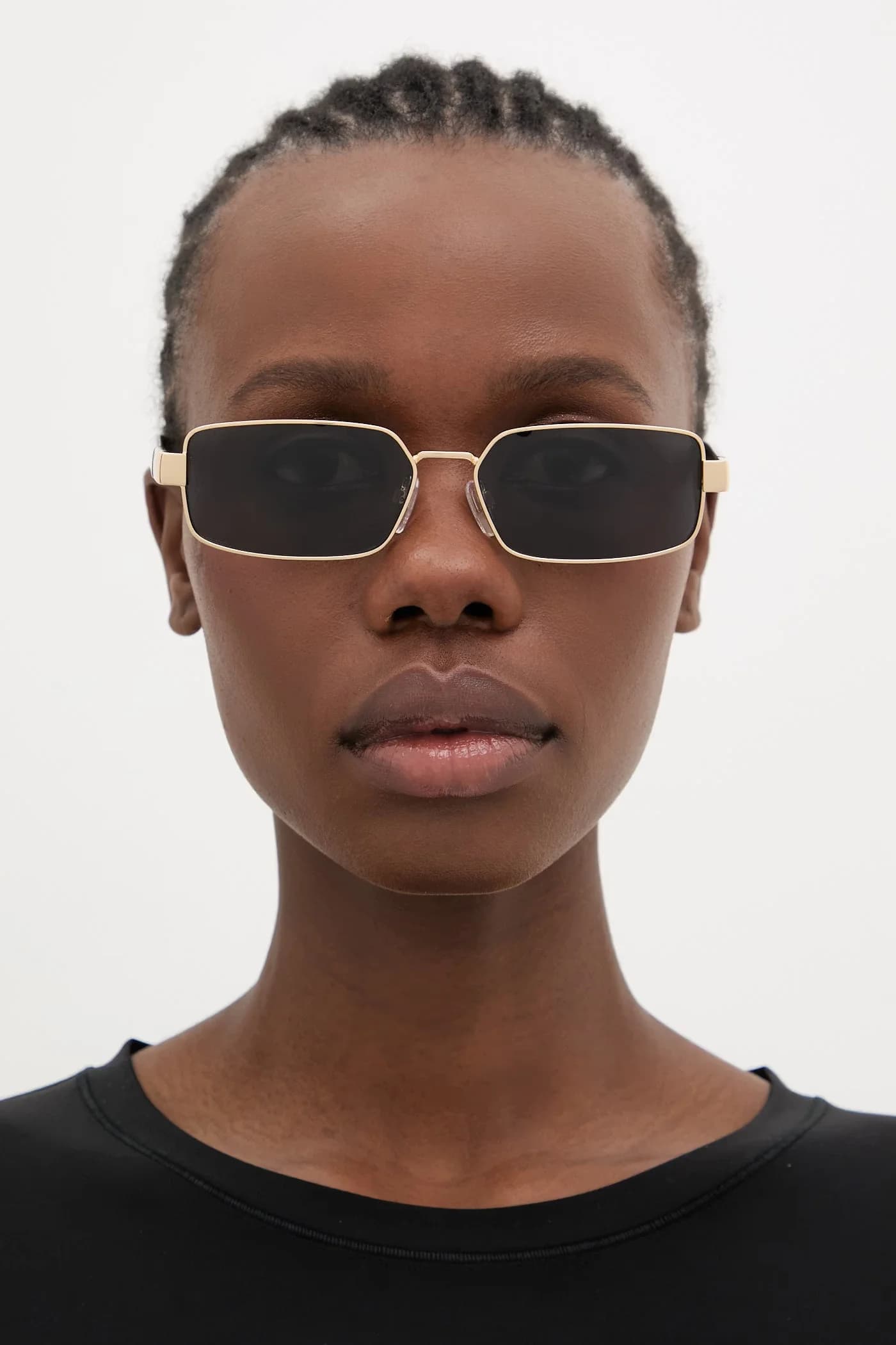 Солнцезащитные очки - фото 6