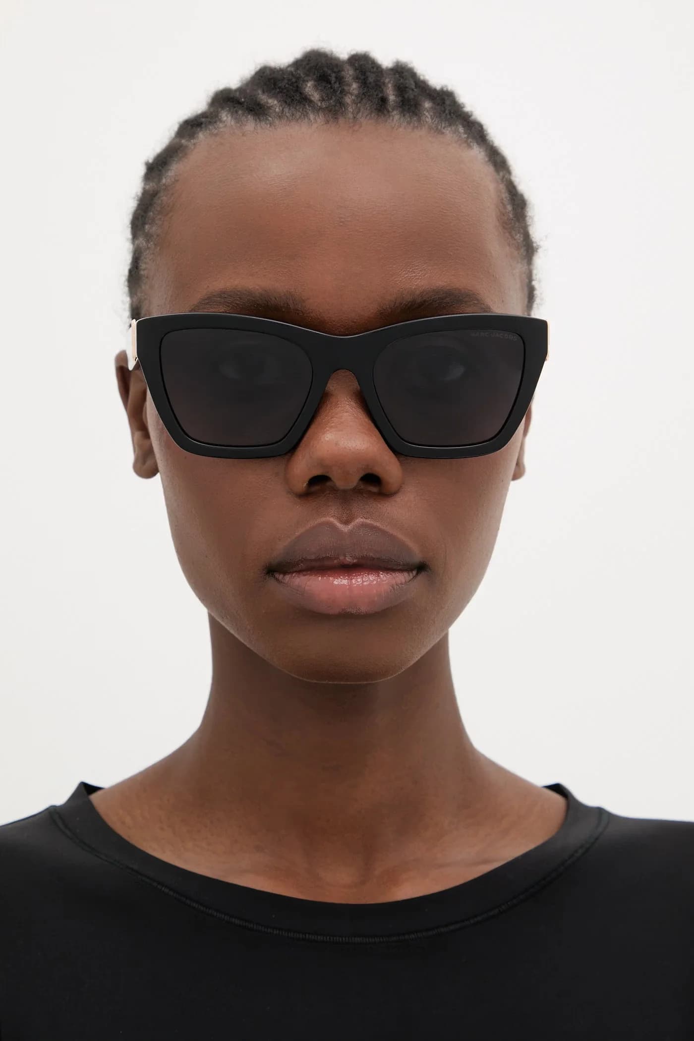 Солнцезащитные очки - фото 6