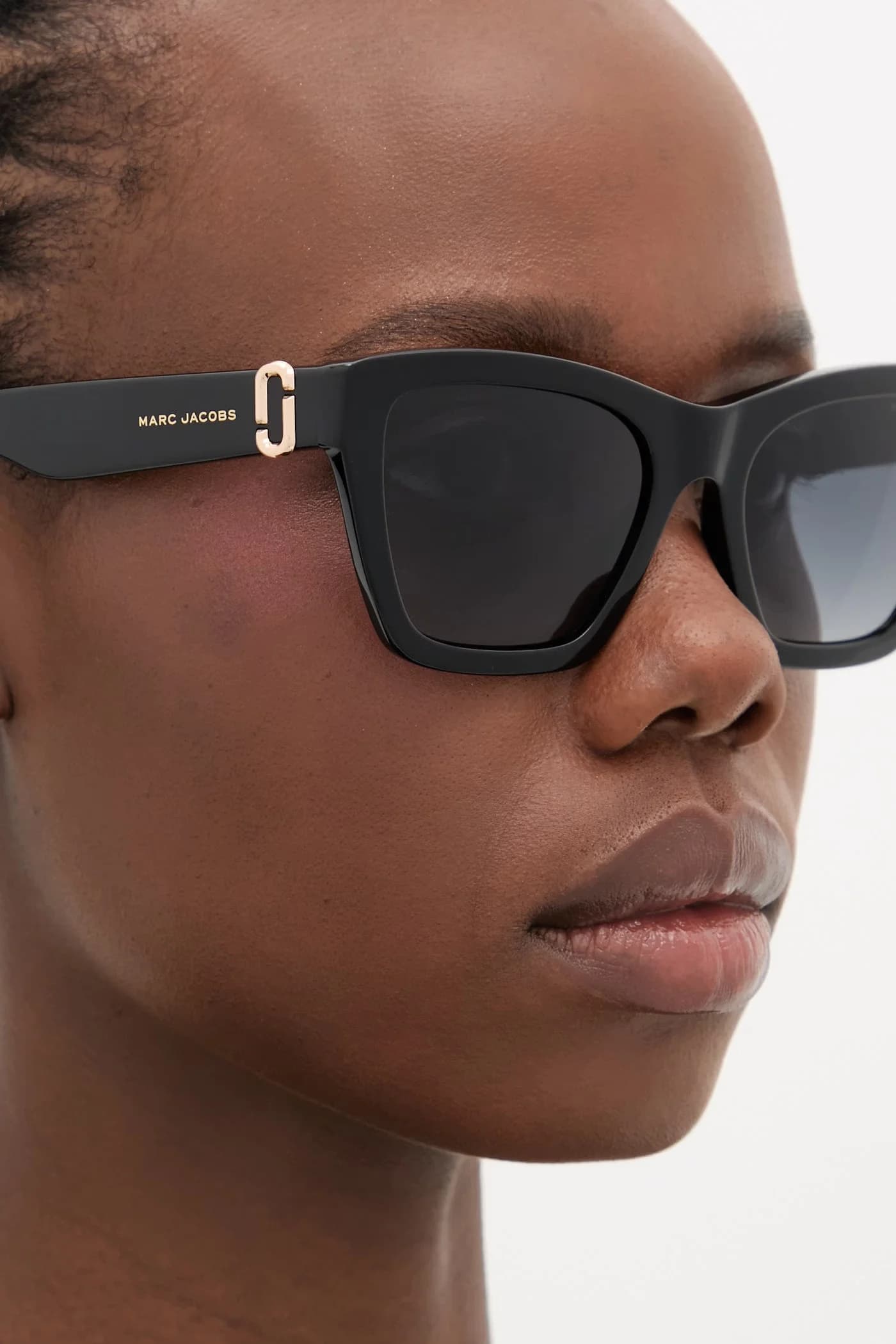 Солнцезащитные очки - фото 7