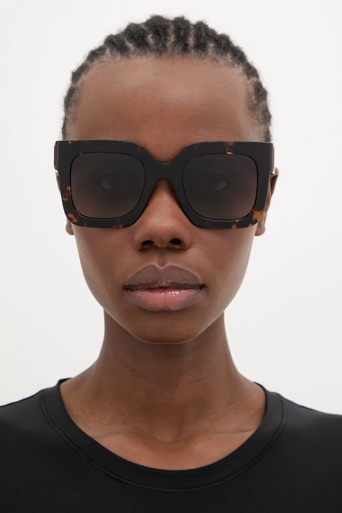 Солнцезащитные очки - фото 7