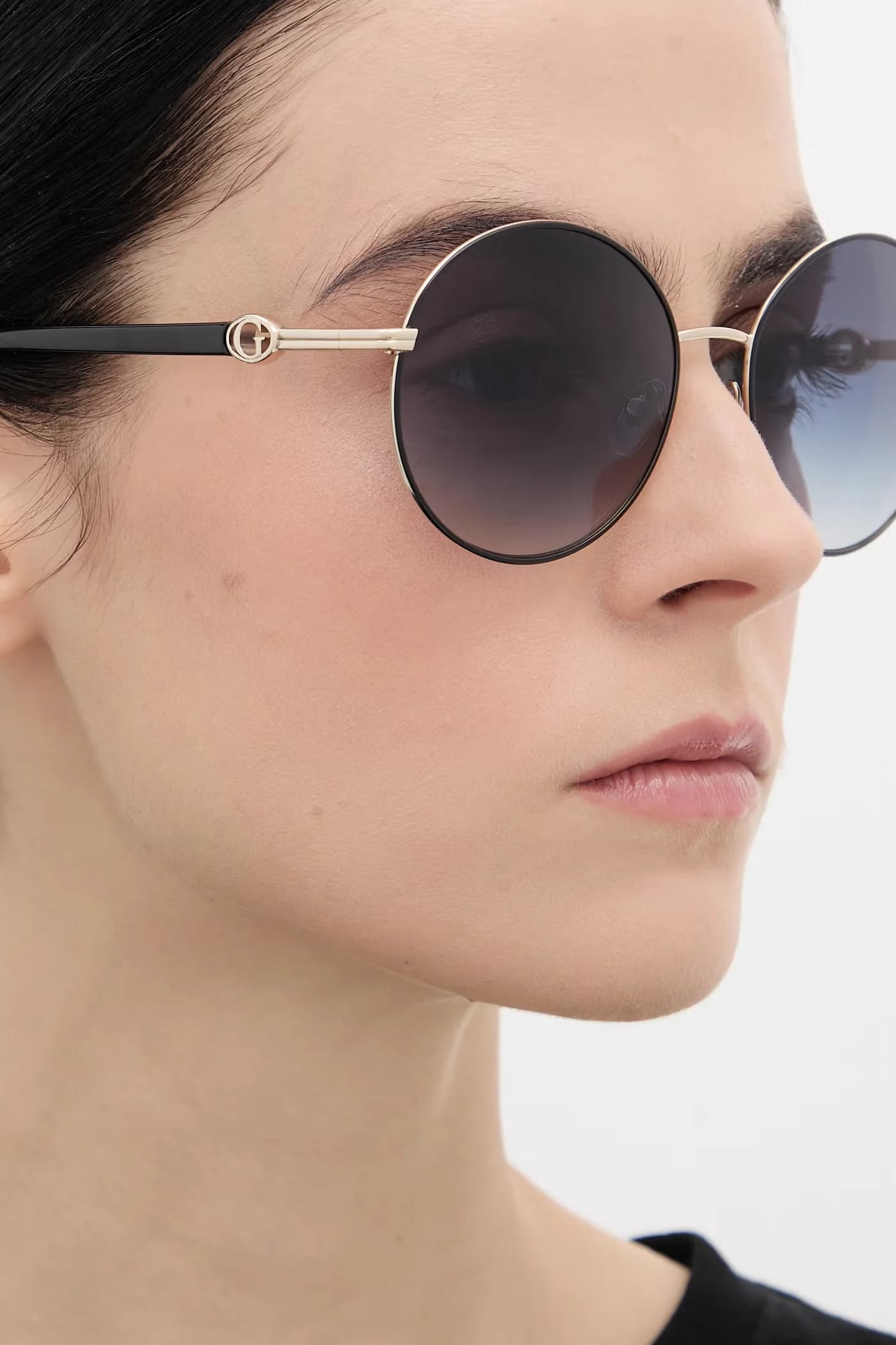 Солнцезащитные очки - фото 10