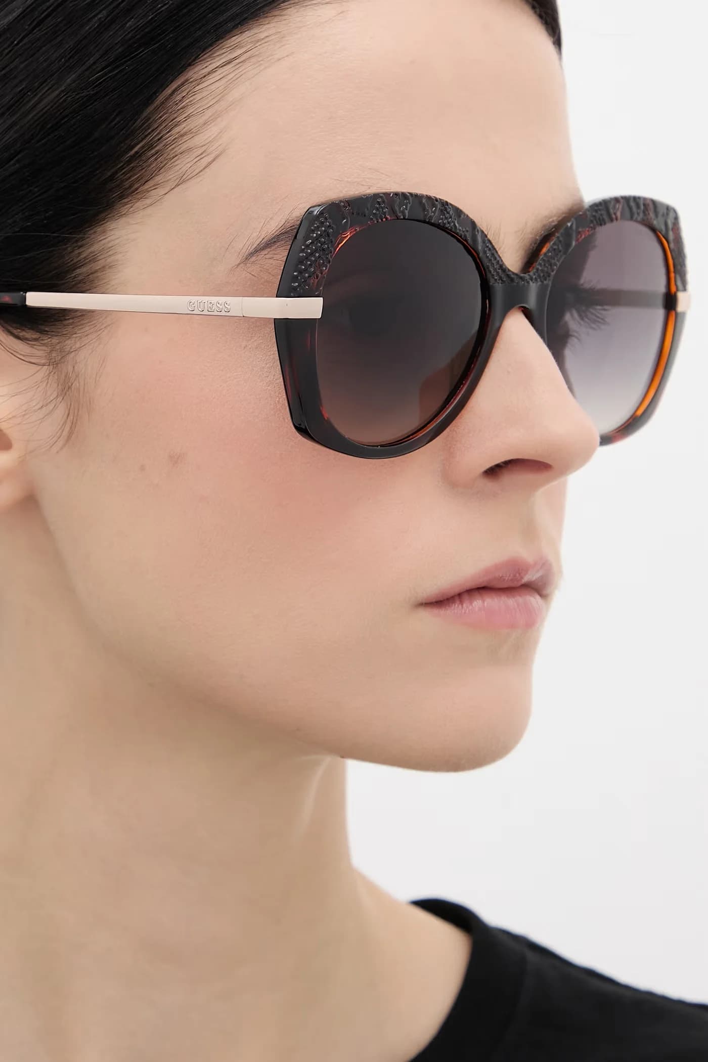 Солнцезащитные очки - фото 10