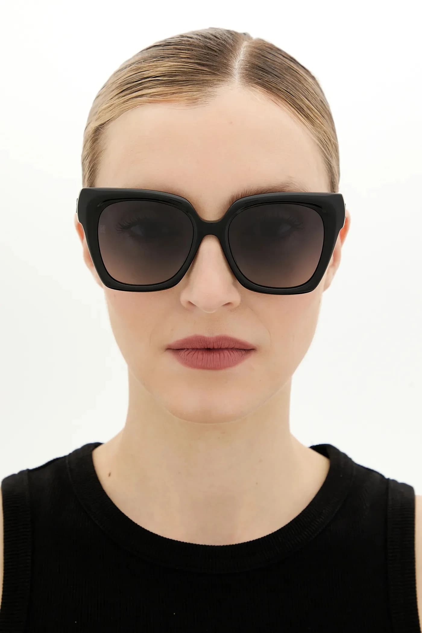 Солнцезащитные очки - фото 6