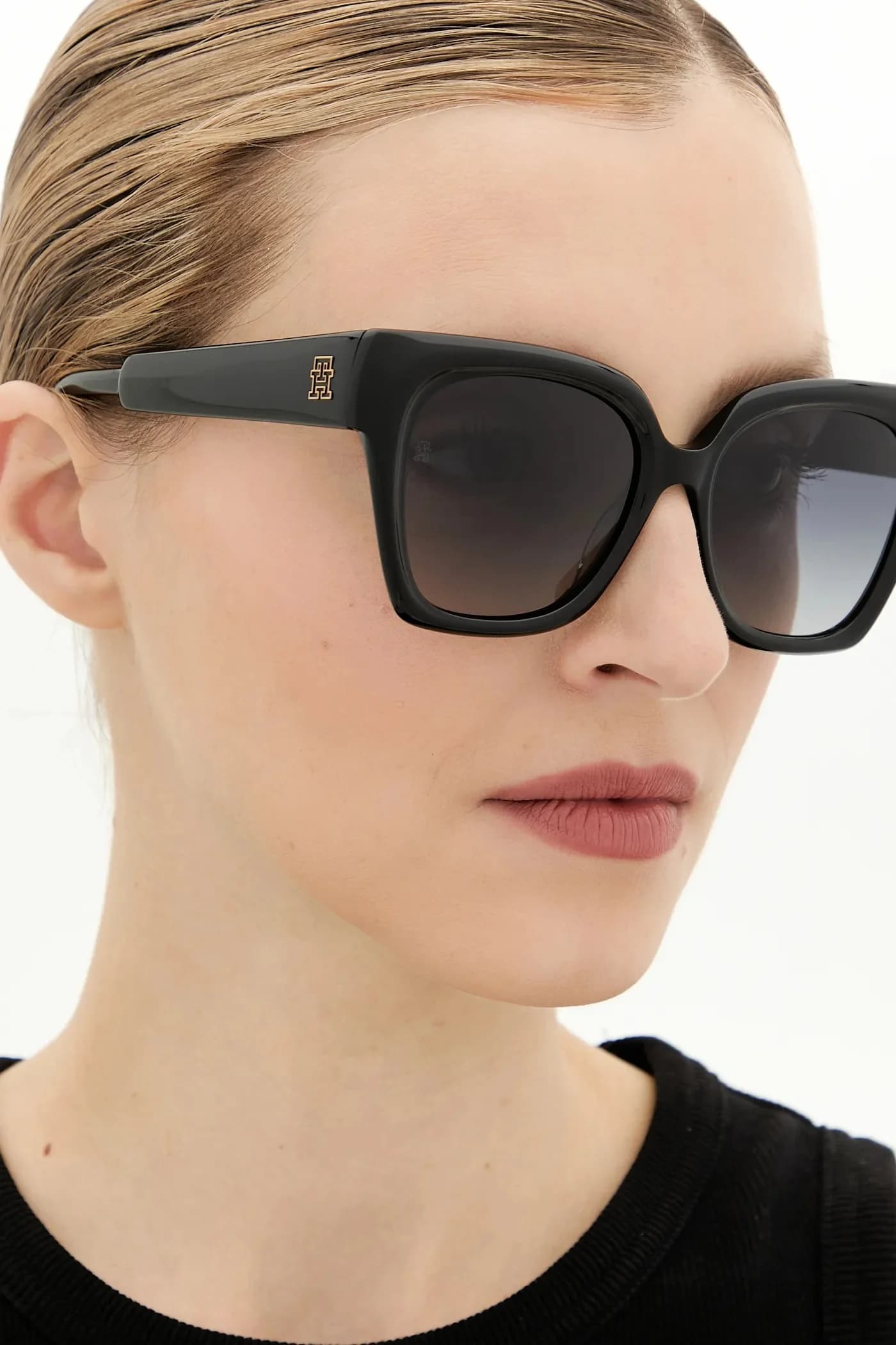 Солнцезащитные очки - фото 7