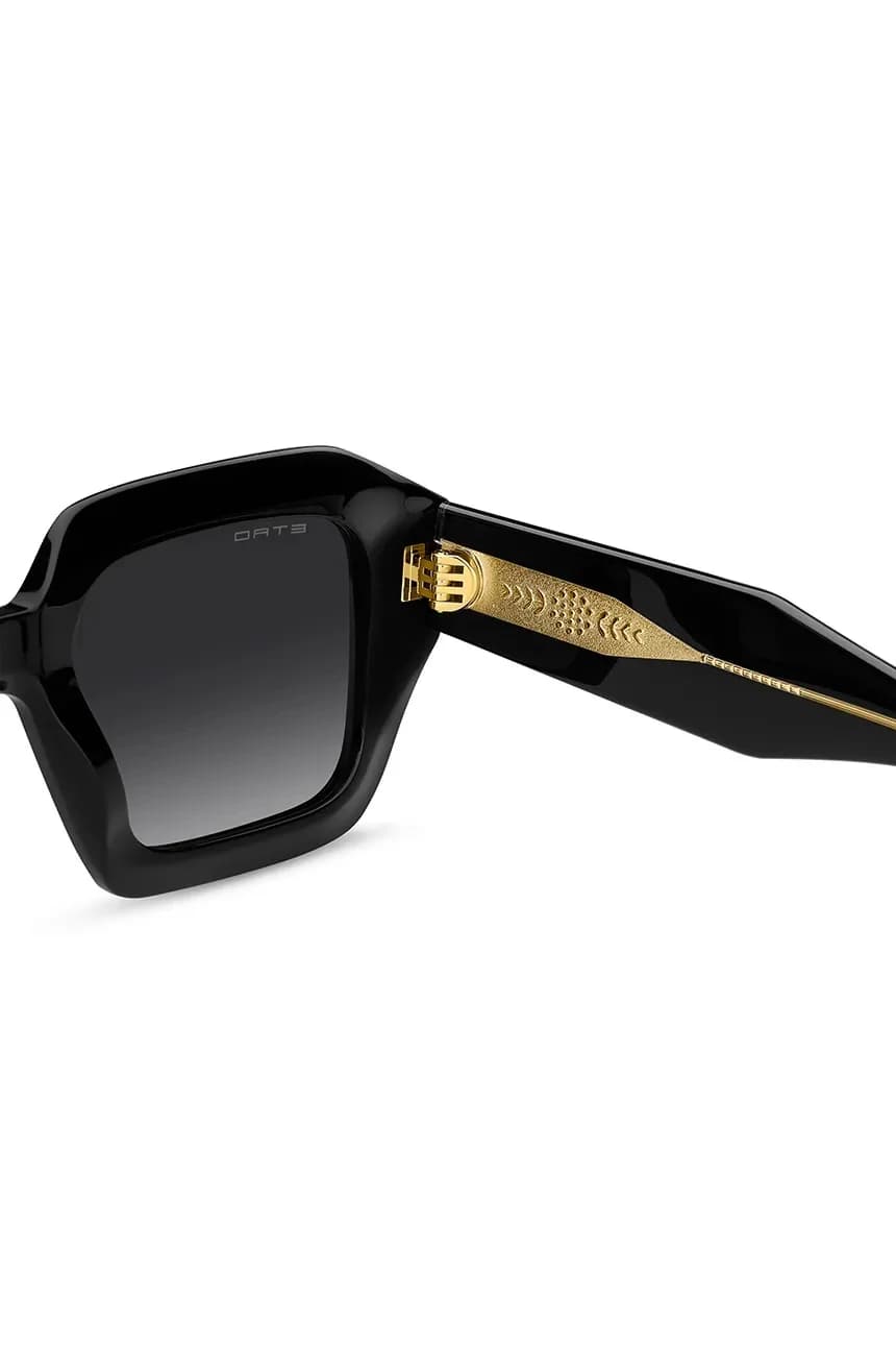 Солнцезащитные очки - фото 6