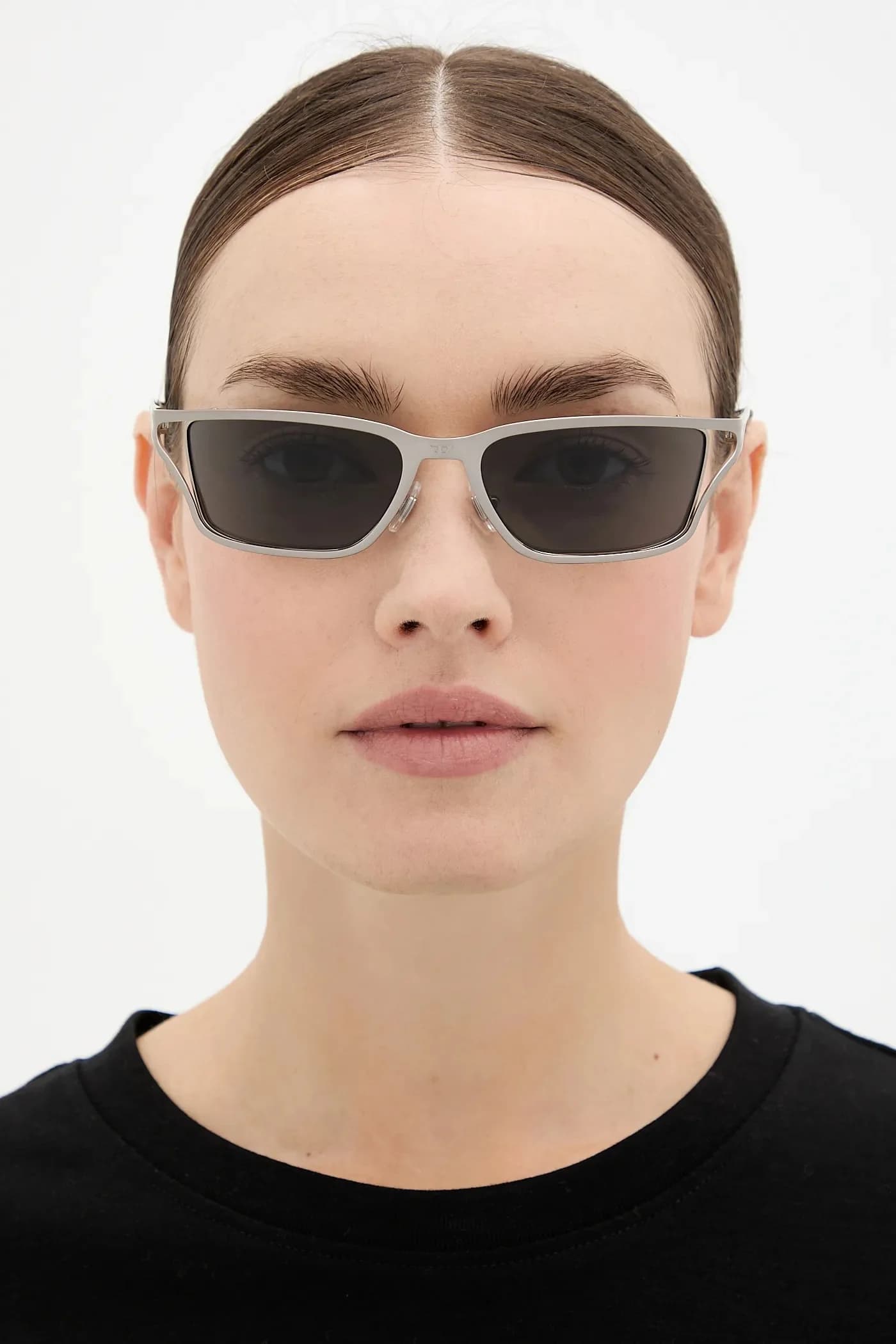 Солнцезащитные очки - фото 6