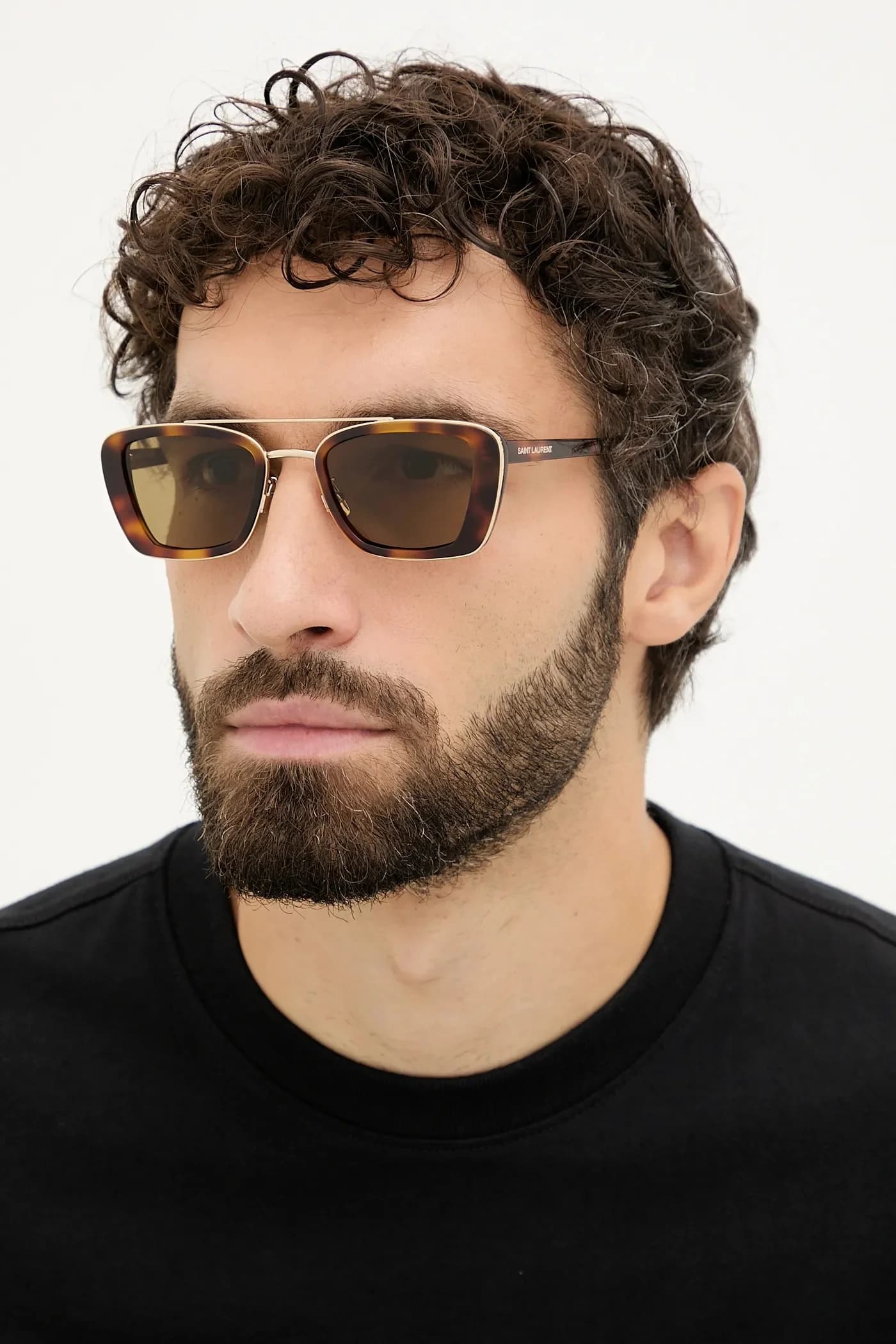 Солнцезащитные очки - фото 2