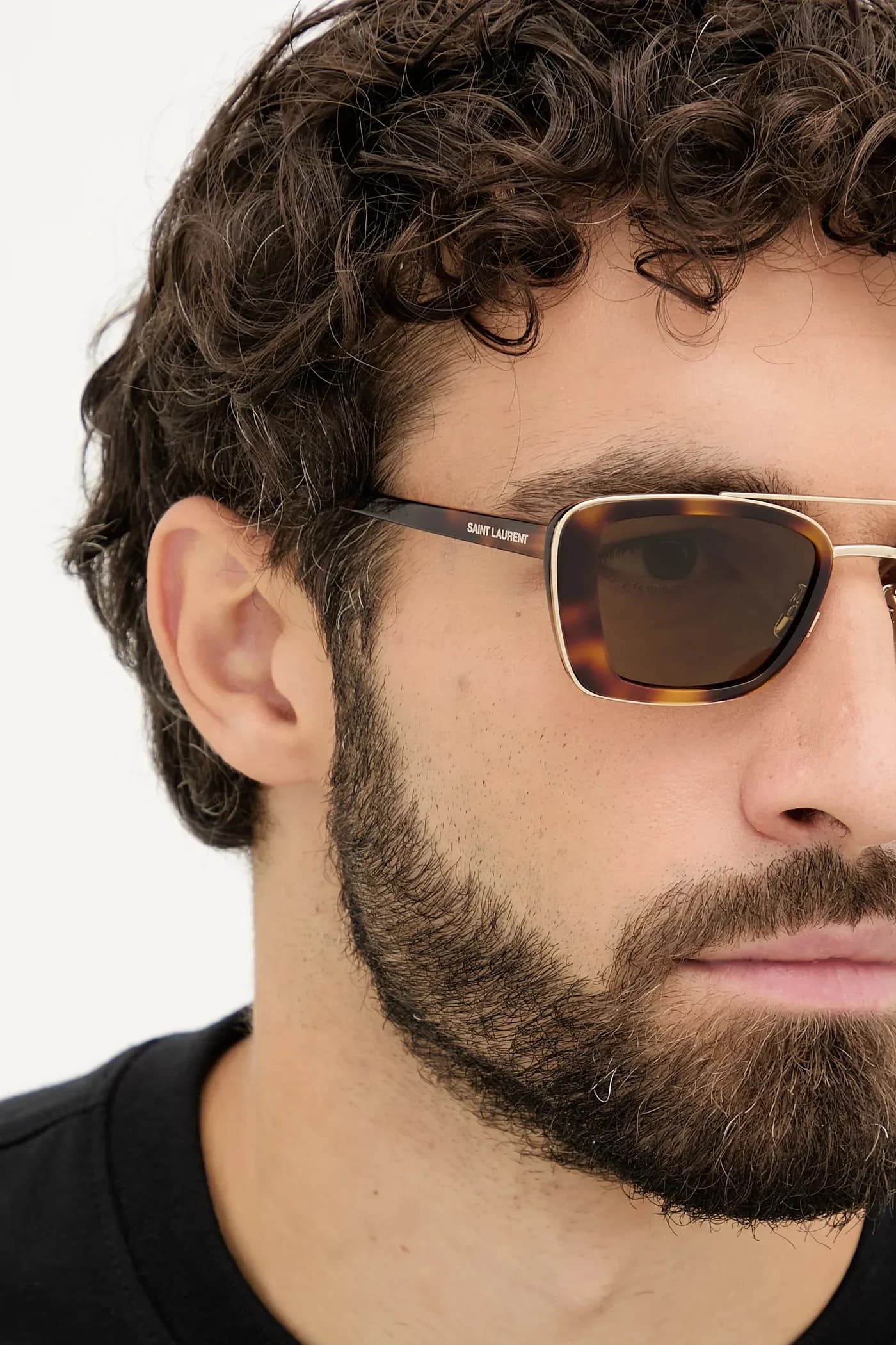 Солнцезащитные очки - фото 7