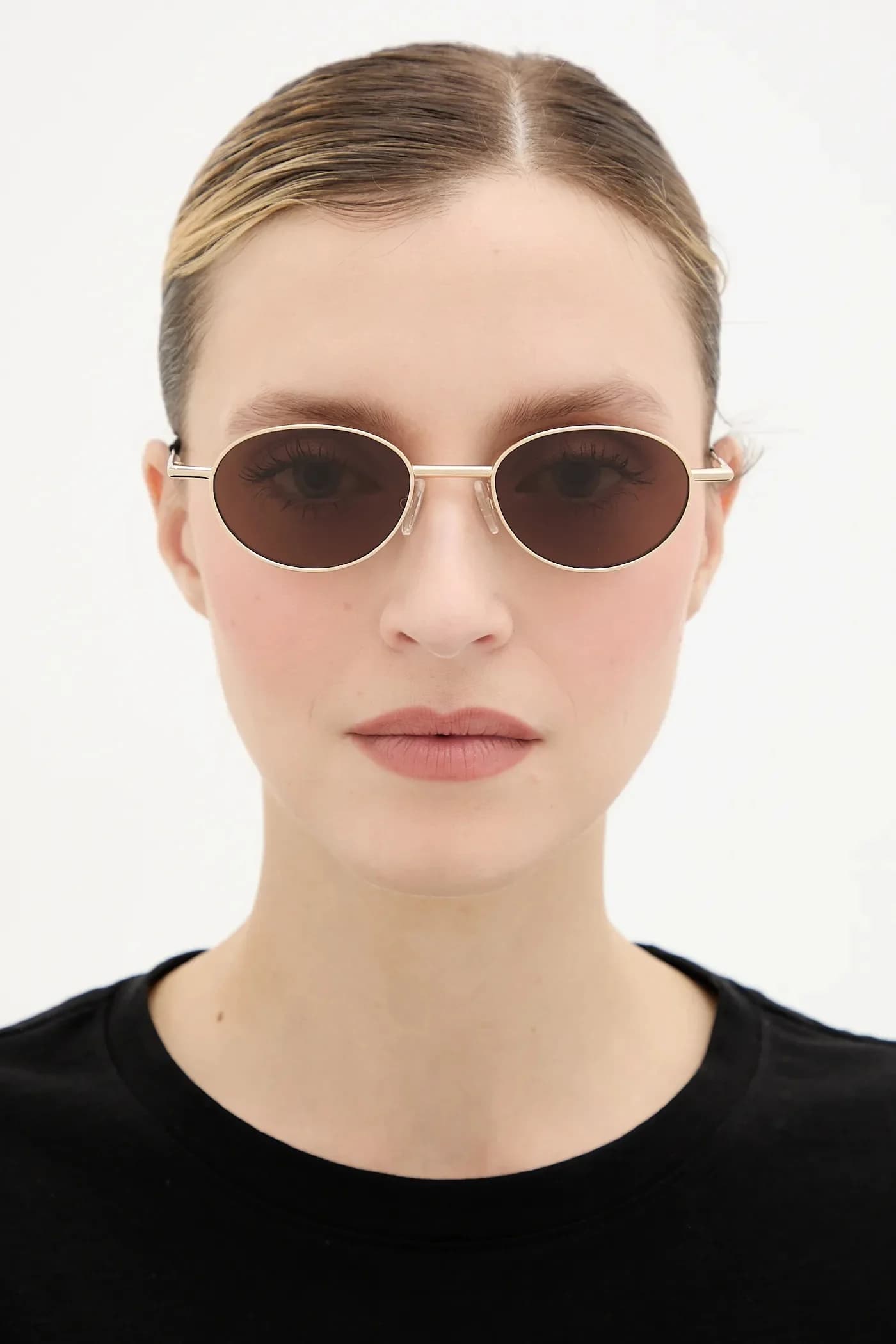 Солнцезащитные очки - фото 9