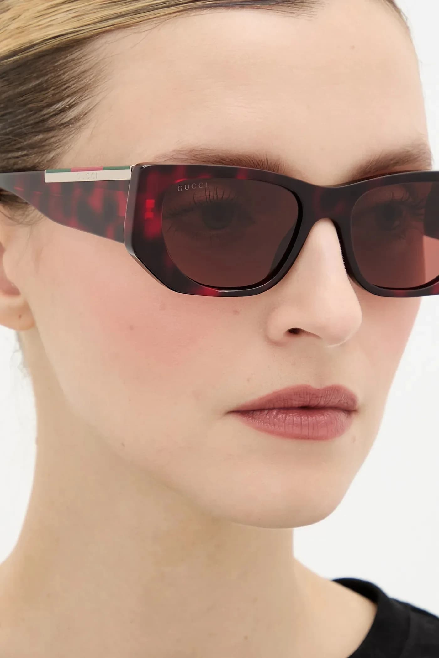 Солнцезащитные очки - фото 7