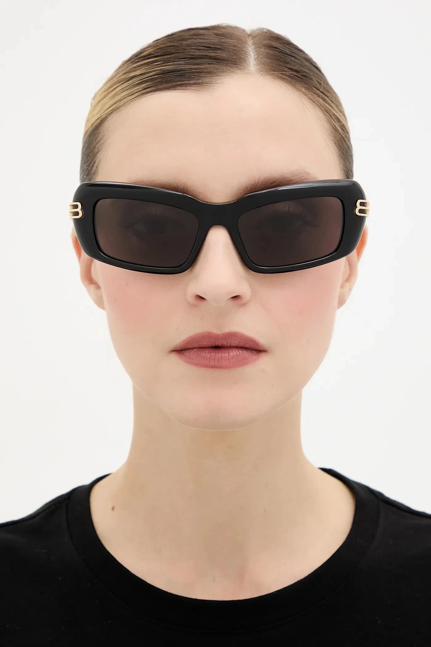 Солнцезащитные очки - фото 6