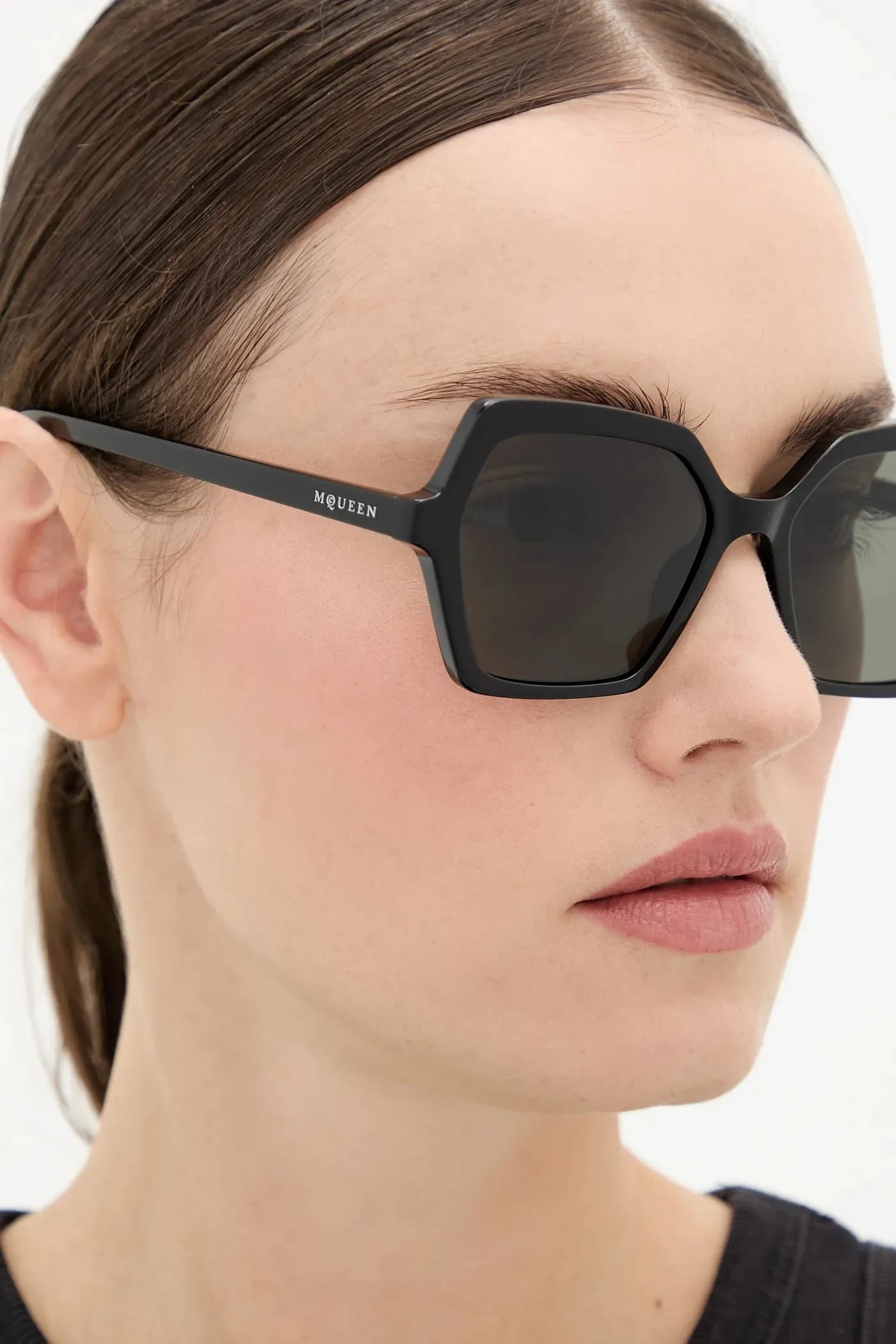 Солнцезащитные очки - фото 7