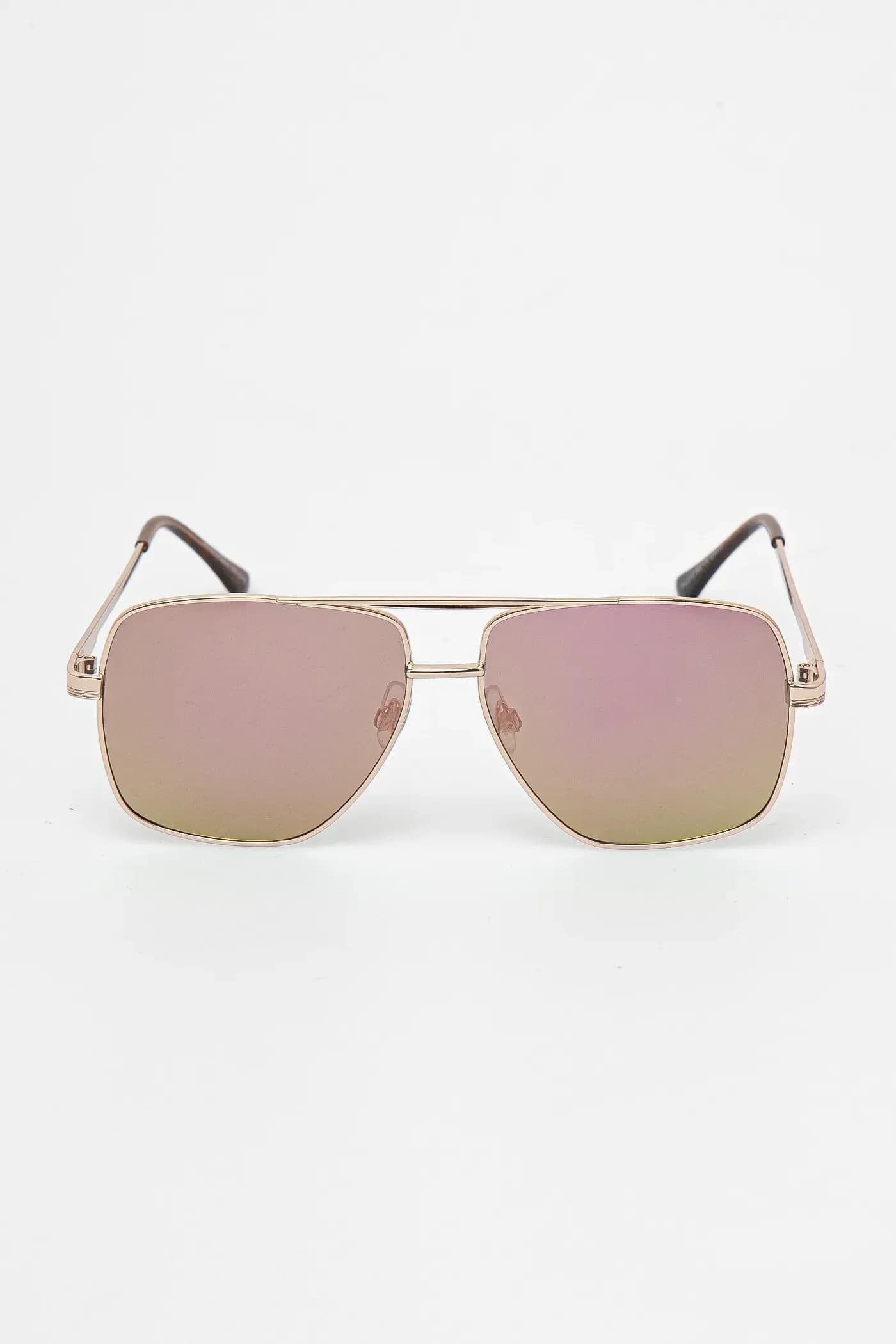 Солнцезащитные очки - фото 2