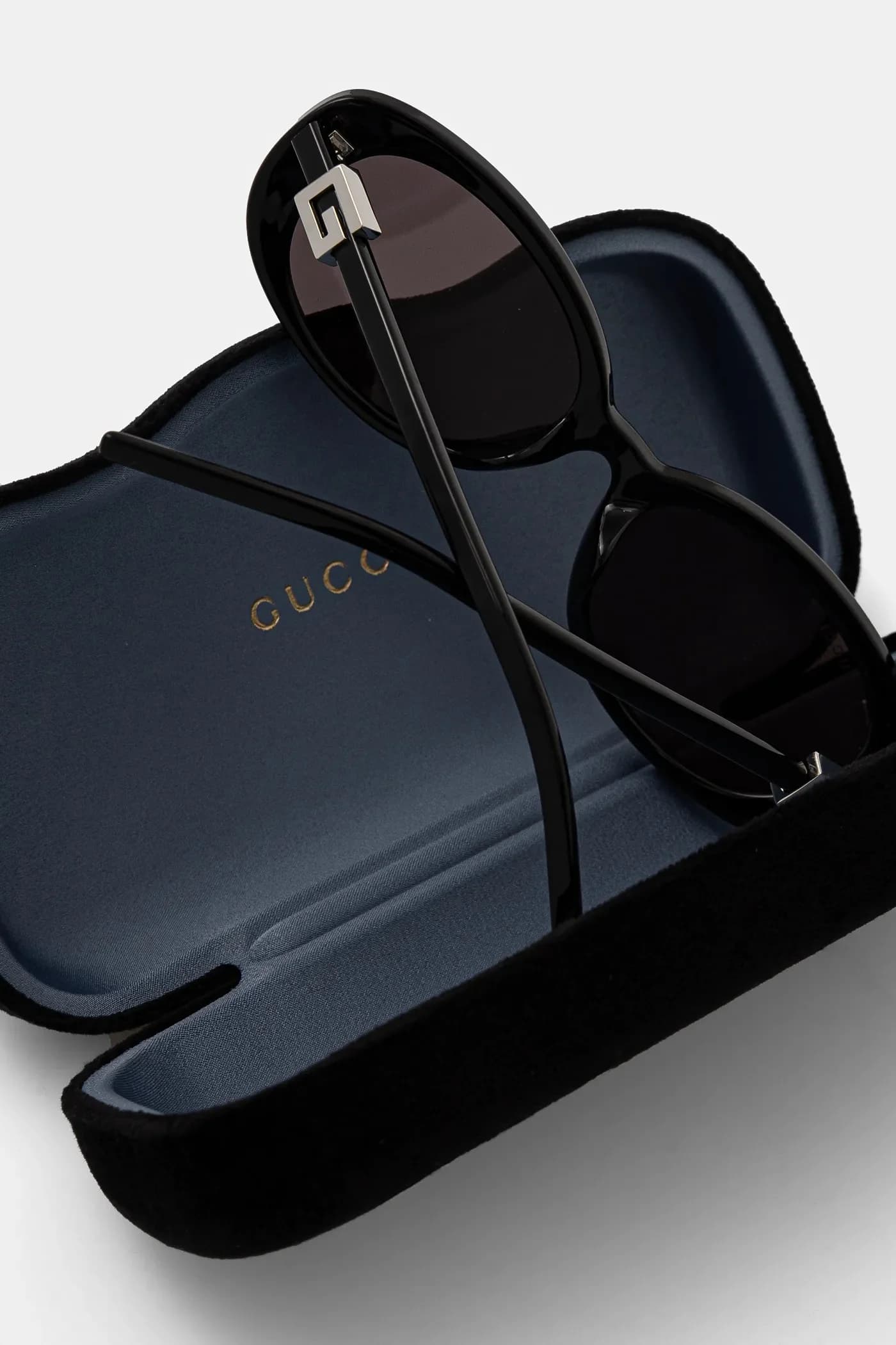 Солнцезащитные очки - фото 5