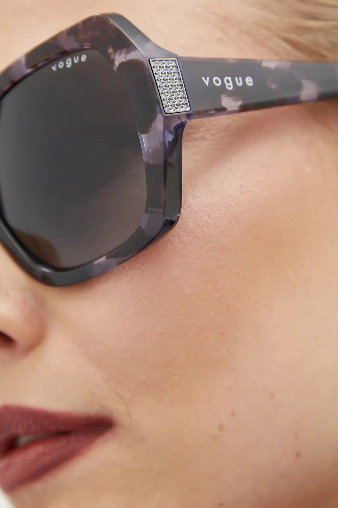 Солнцезащитные очки - фото 9