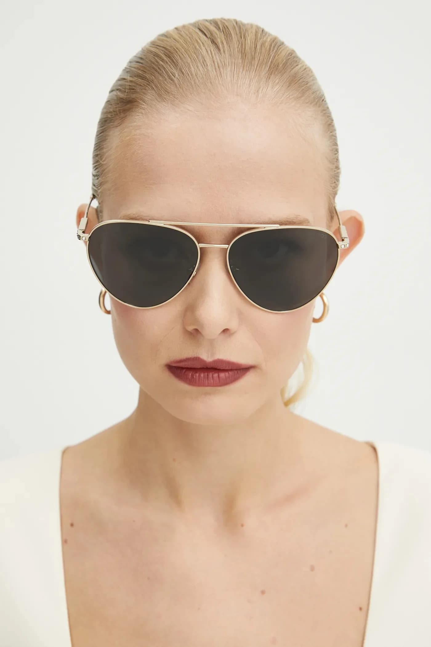 Солнцезащитные очки - фото 8