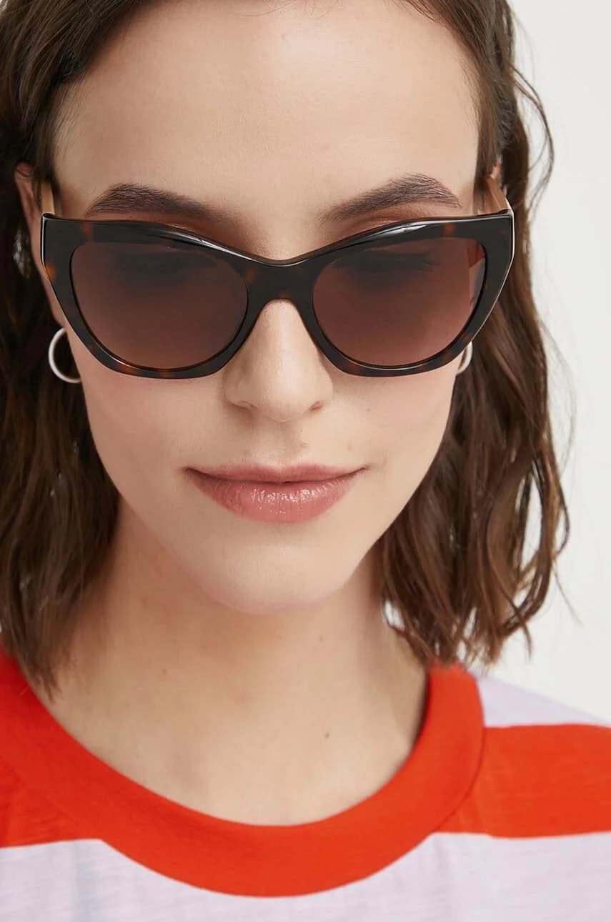 Солнцезащитные очки - фото 2