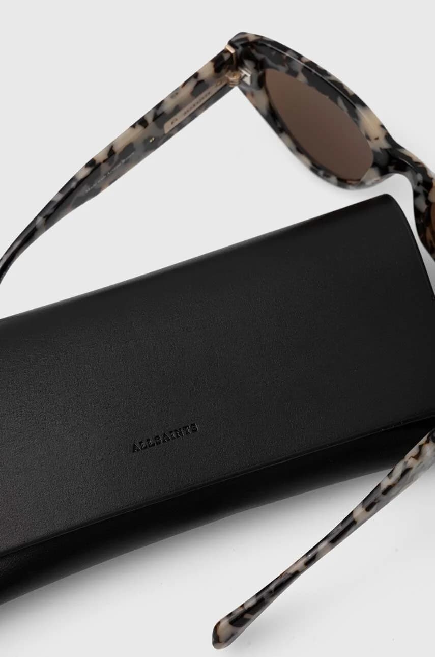 Солнцезащитные очки - фото 4